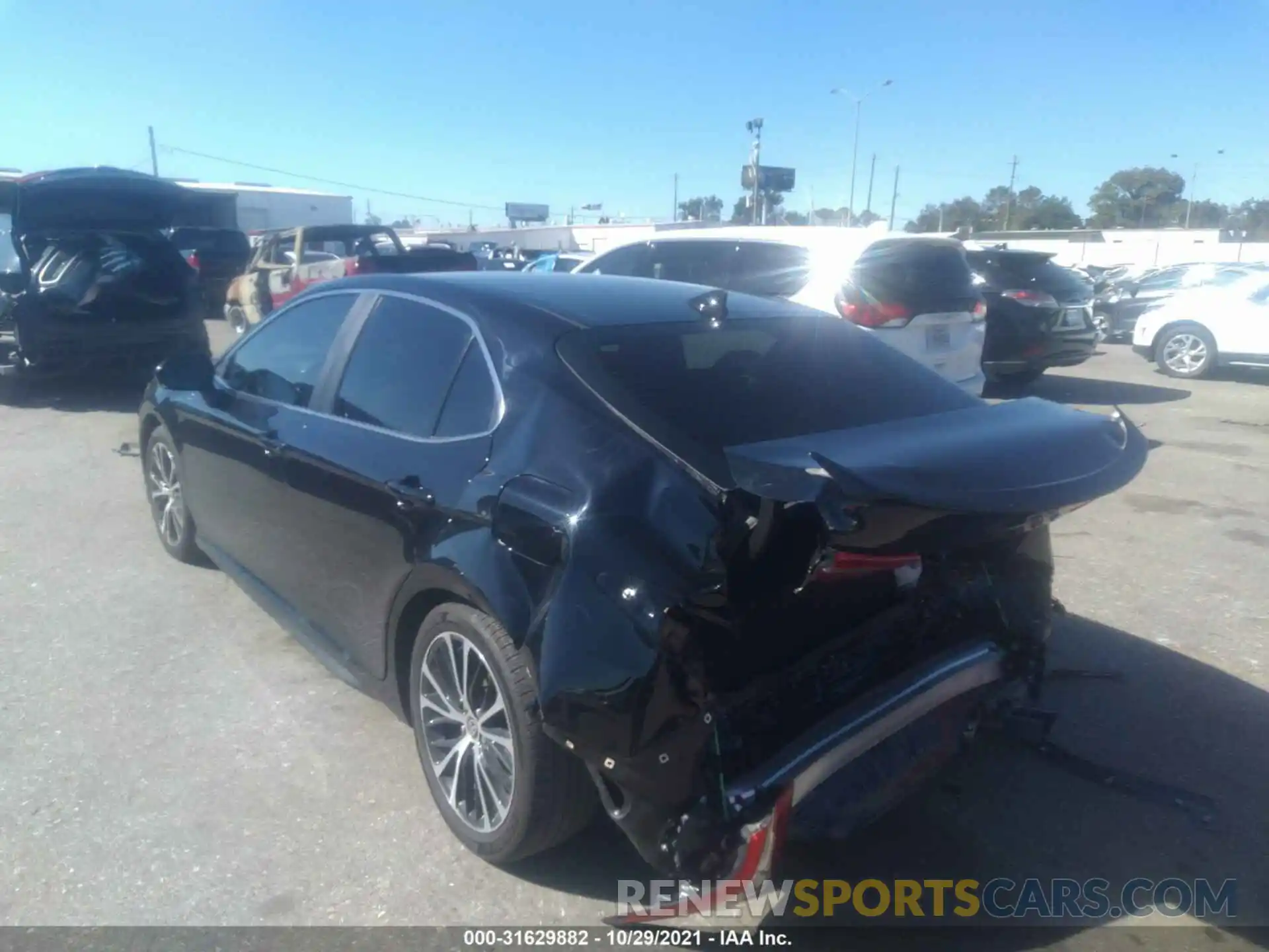 3 Photograph of a damaged car 4T1M11AK3LU988971 TOYOTA CAMRY 2020