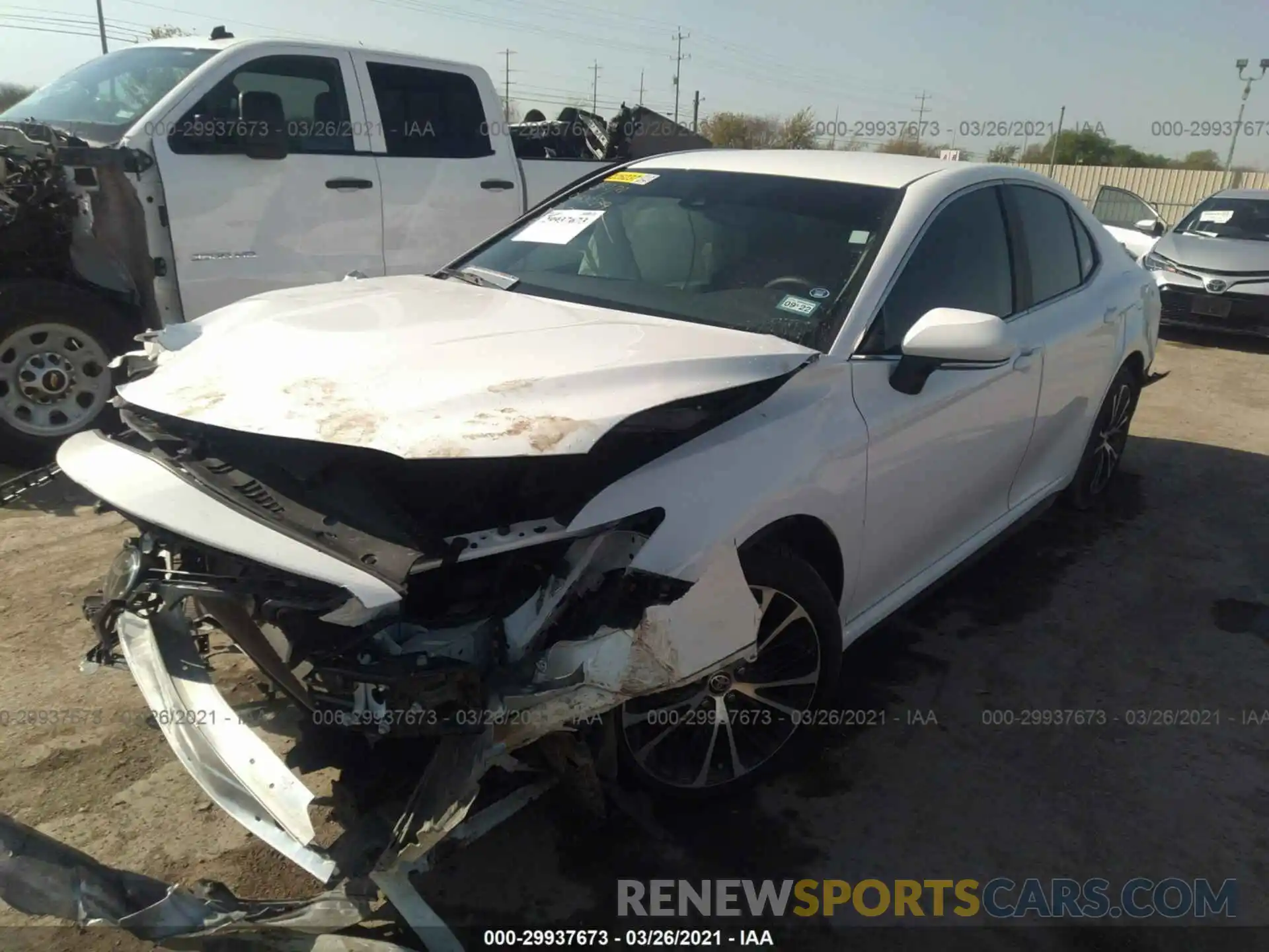 2 Photograph of a damaged car 4T1M11AK3LU997122 TOYOTA CAMRY 2020