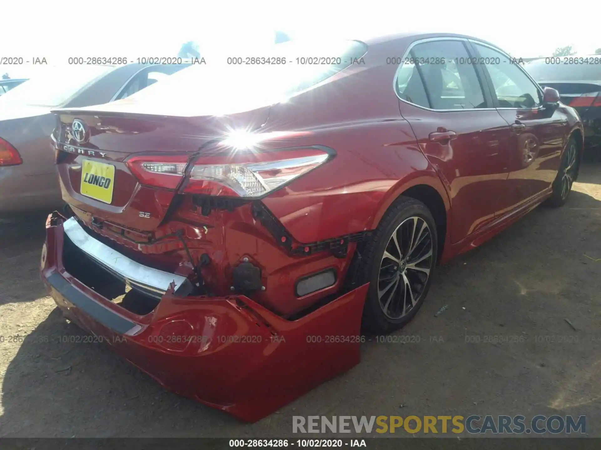 4 Photograph of a damaged car 4T1M11AK4LU378657 TOYOTA CAMRY 2020