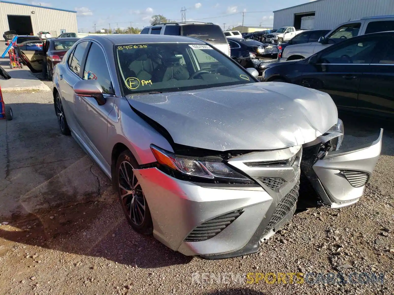 1 Photograph of a damaged car 4T1M11AK4LU895635 TOYOTA CAMRY 2020