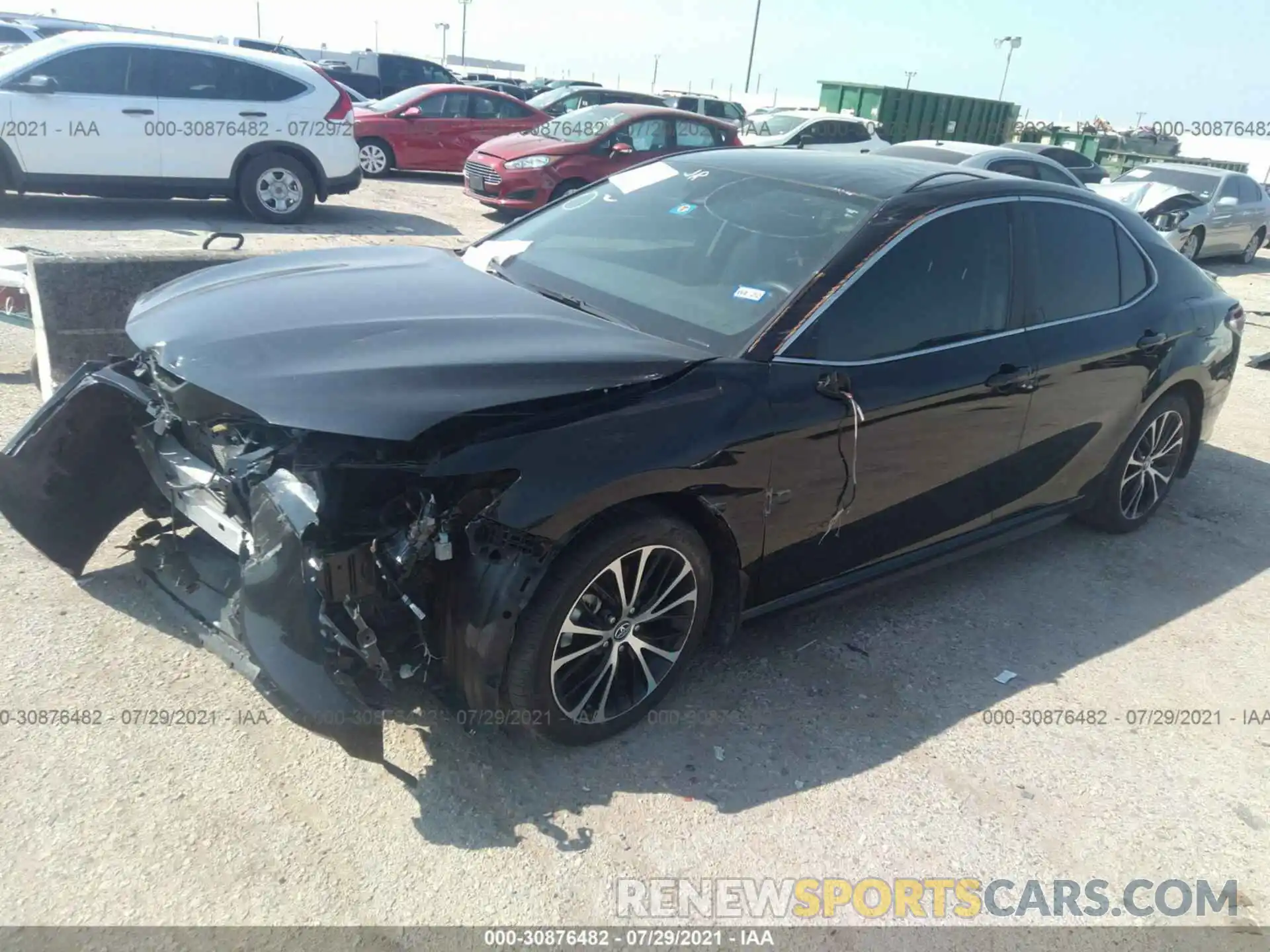 2 Photograph of a damaged car 4T1M11AK4LU912546 TOYOTA CAMRY 2020