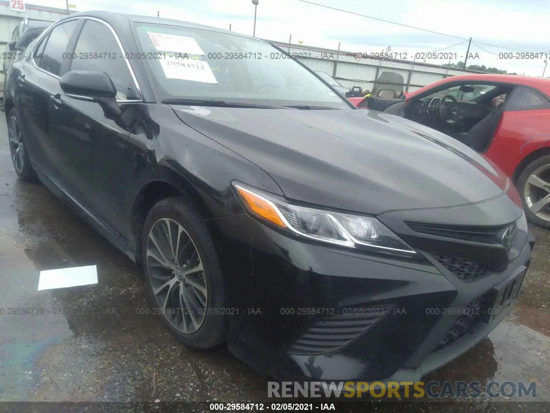 1 Photograph of a damaged car 4T1M11AK4LU959012 TOYOTA CAMRY 2020