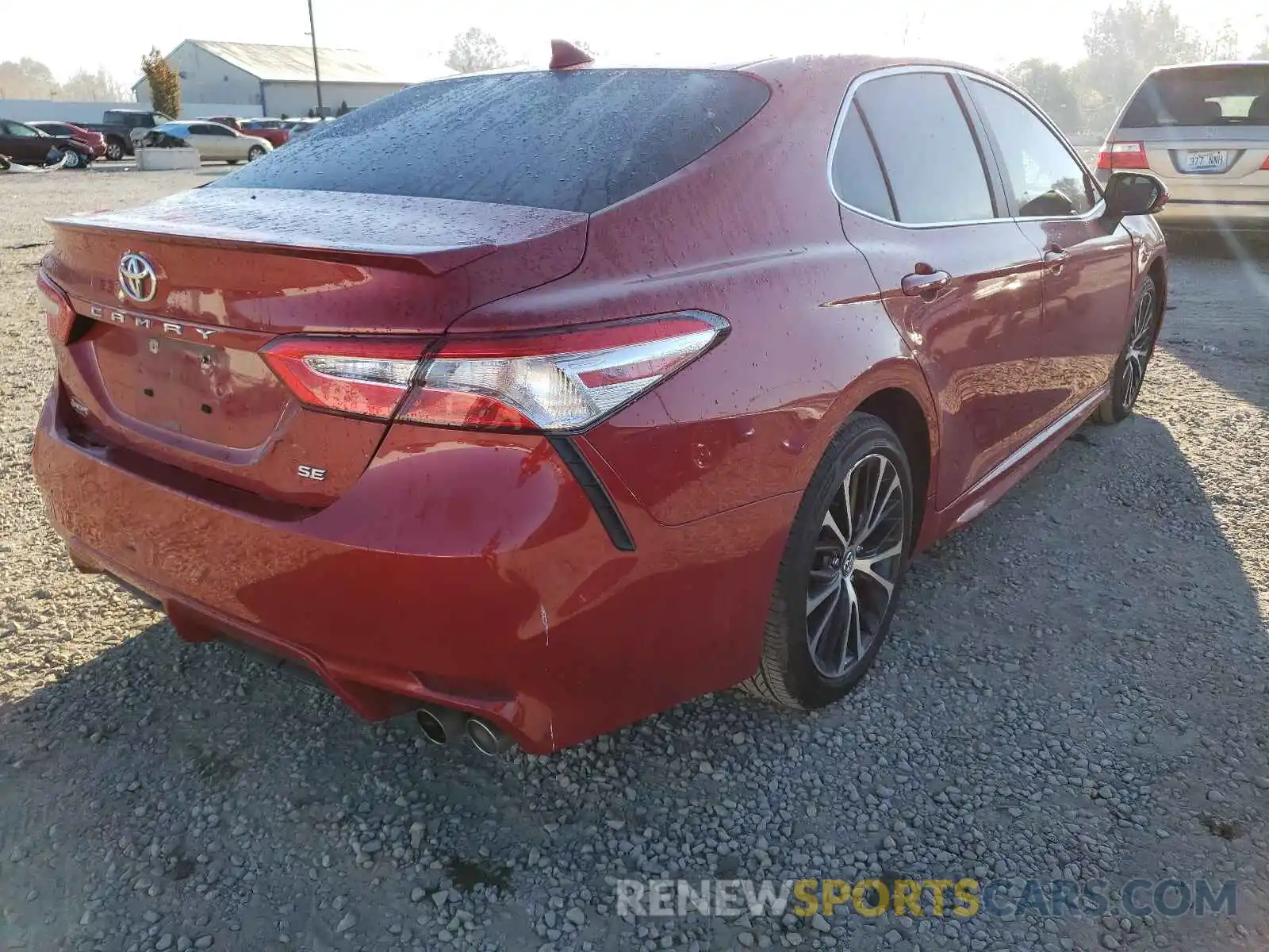 4 Photograph of a damaged car 4T1M11AK5LU301148 TOYOTA CAMRY 2020