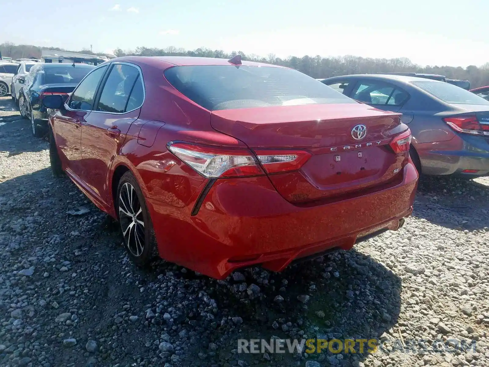 3 Photograph of a damaged car 4T1M11AK5LU310268 TOYOTA CAMRY 2020