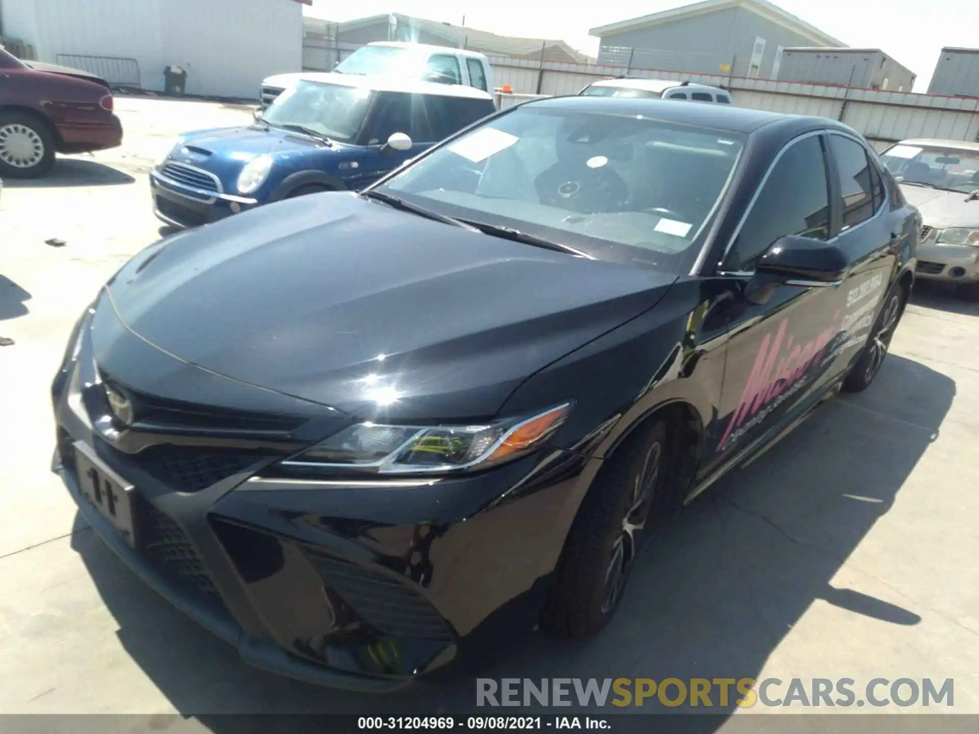 2 Photograph of a damaged car 4T1M11AK5LU351550 TOYOTA CAMRY 2020