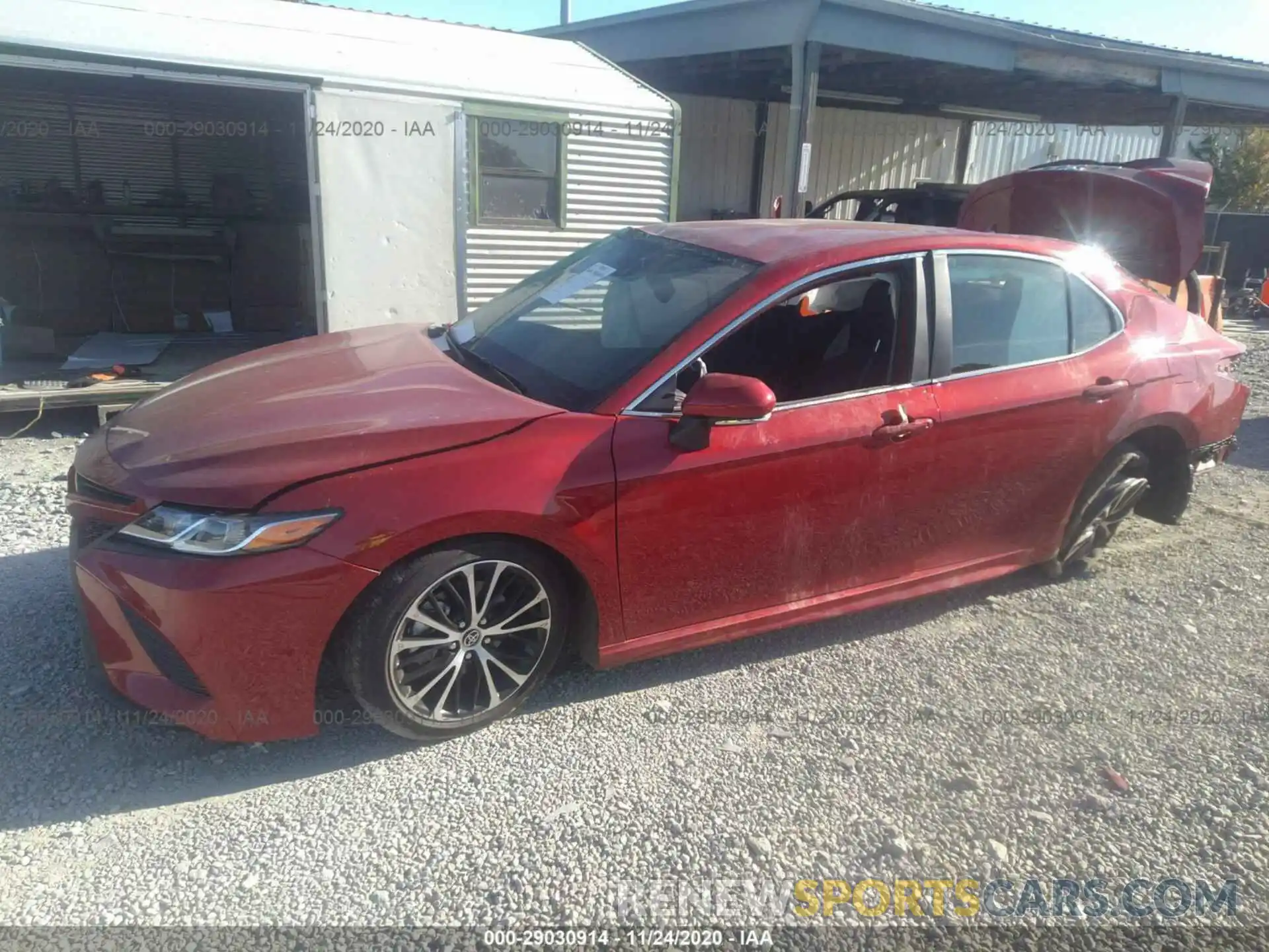 2 Photograph of a damaged car 4T1M11AK5LU369434 TOYOTA CAMRY 2020