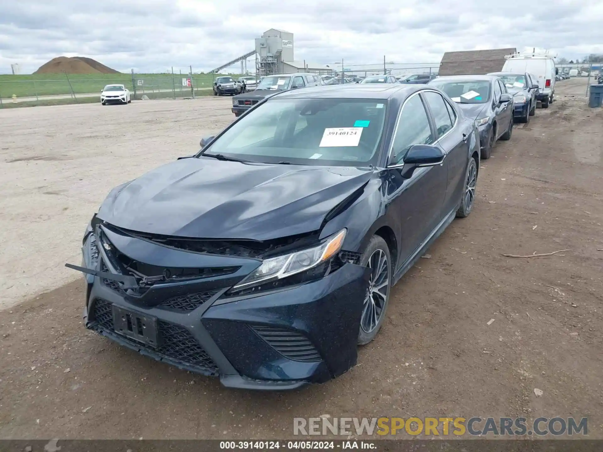 2 Photograph of a damaged car 4T1M11AK5LU917934 TOYOTA CAMRY 2020