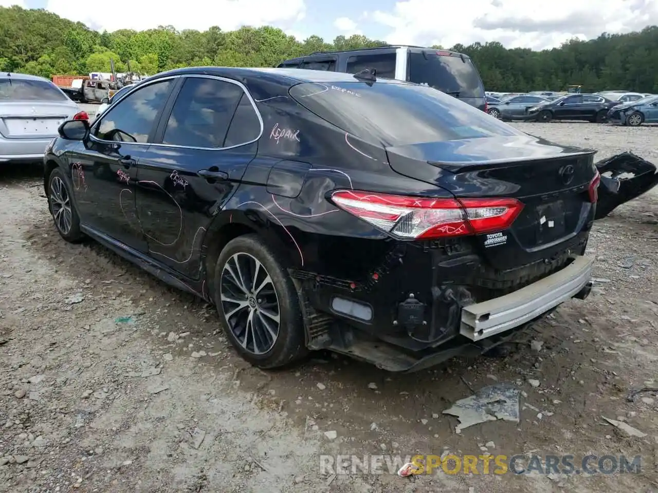 3 Photograph of a damaged car 4T1M11AK5LU994349 TOYOTA CAMRY 2020