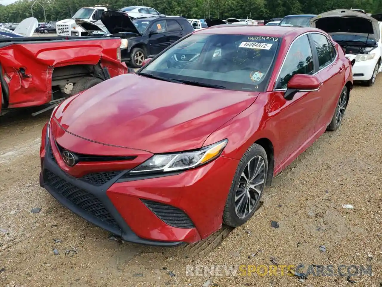 2 Photograph of a damaged car 4T1M11AK6LU335342 TOYOTA CAMRY 2020