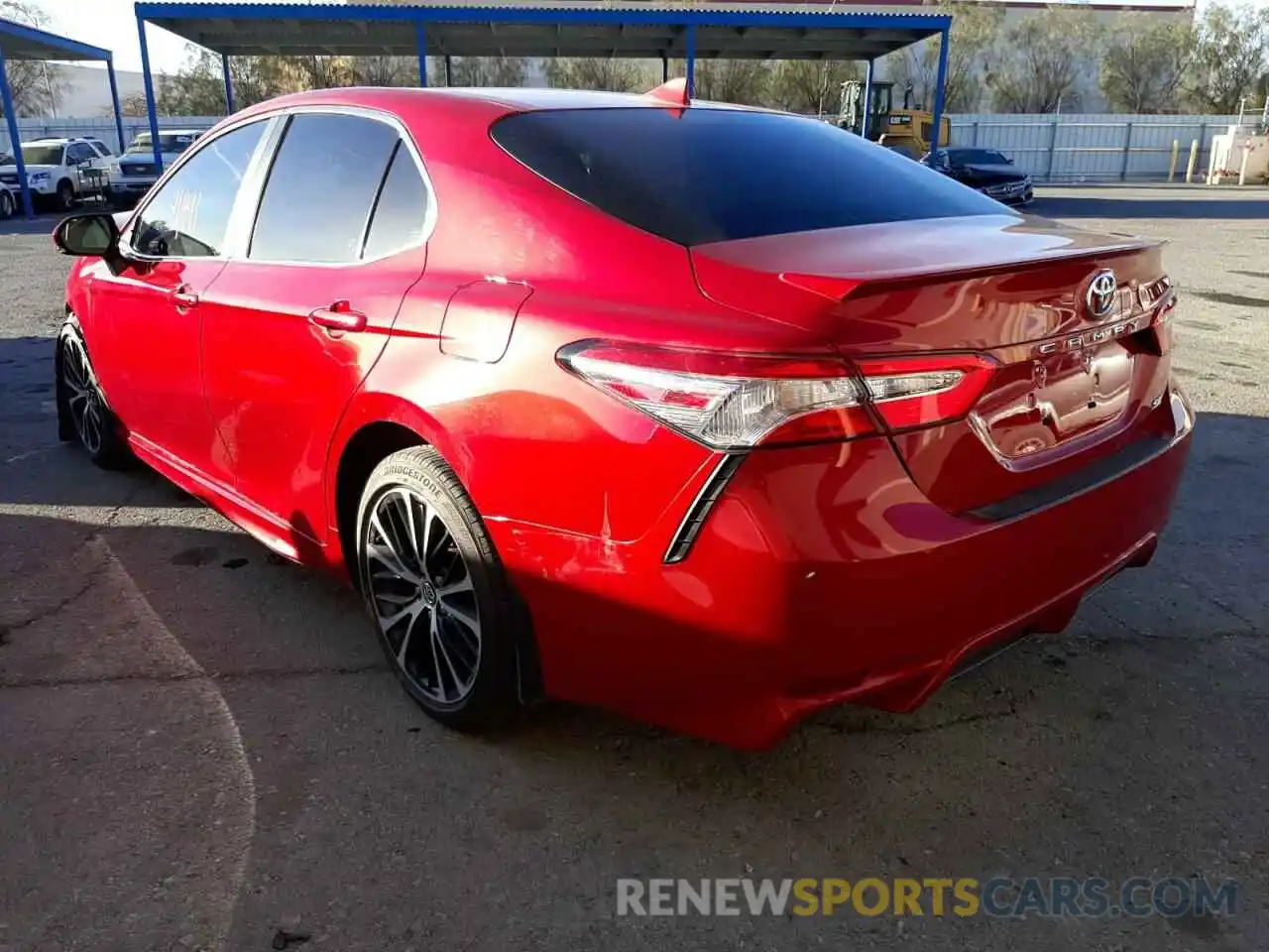 3 Photograph of a damaged car 4T1M11AK6LU341321 TOYOTA CAMRY 2020