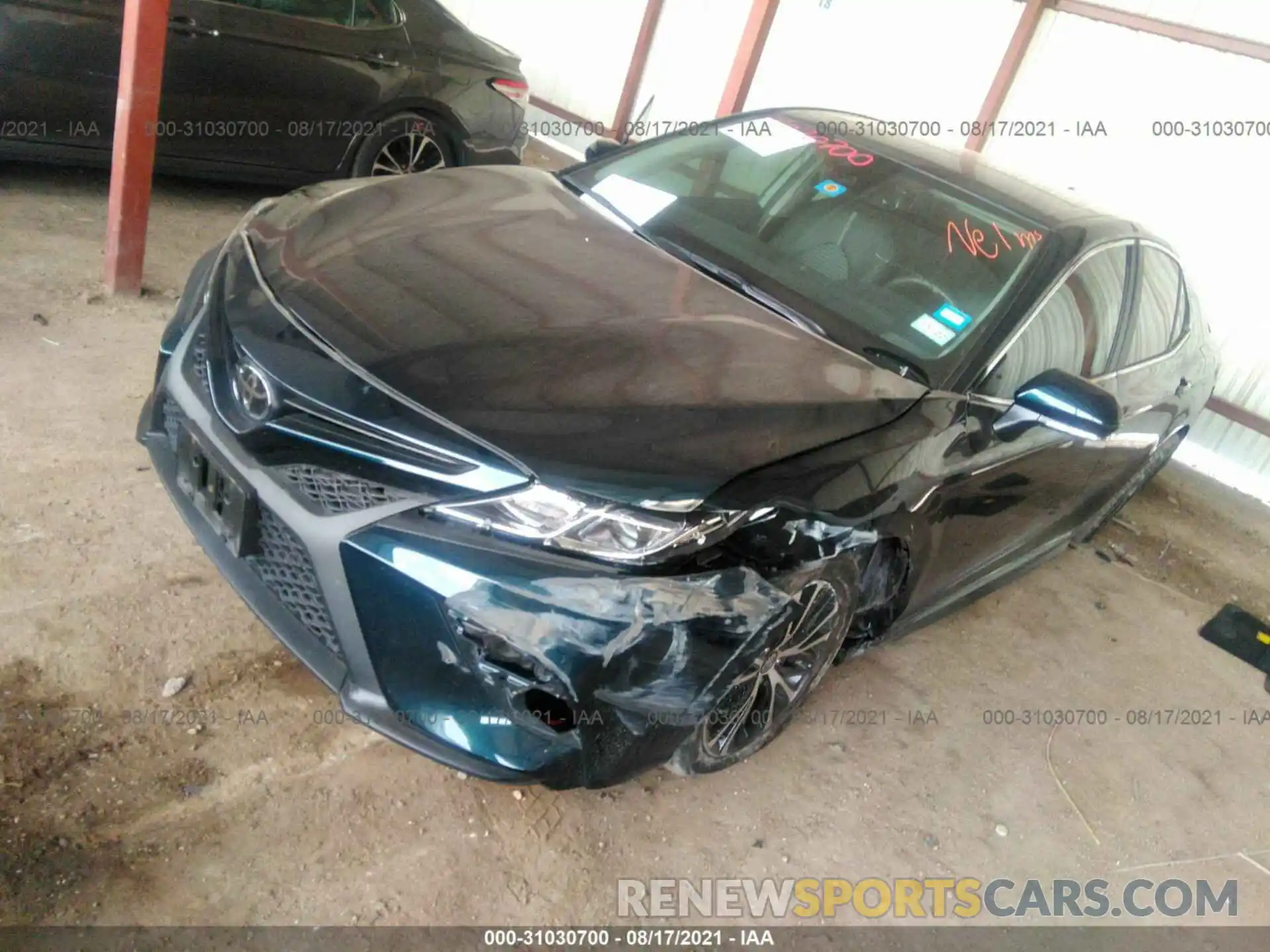 2 Photograph of a damaged car 4T1M11AK6LU393760 TOYOTA CAMRY 2020