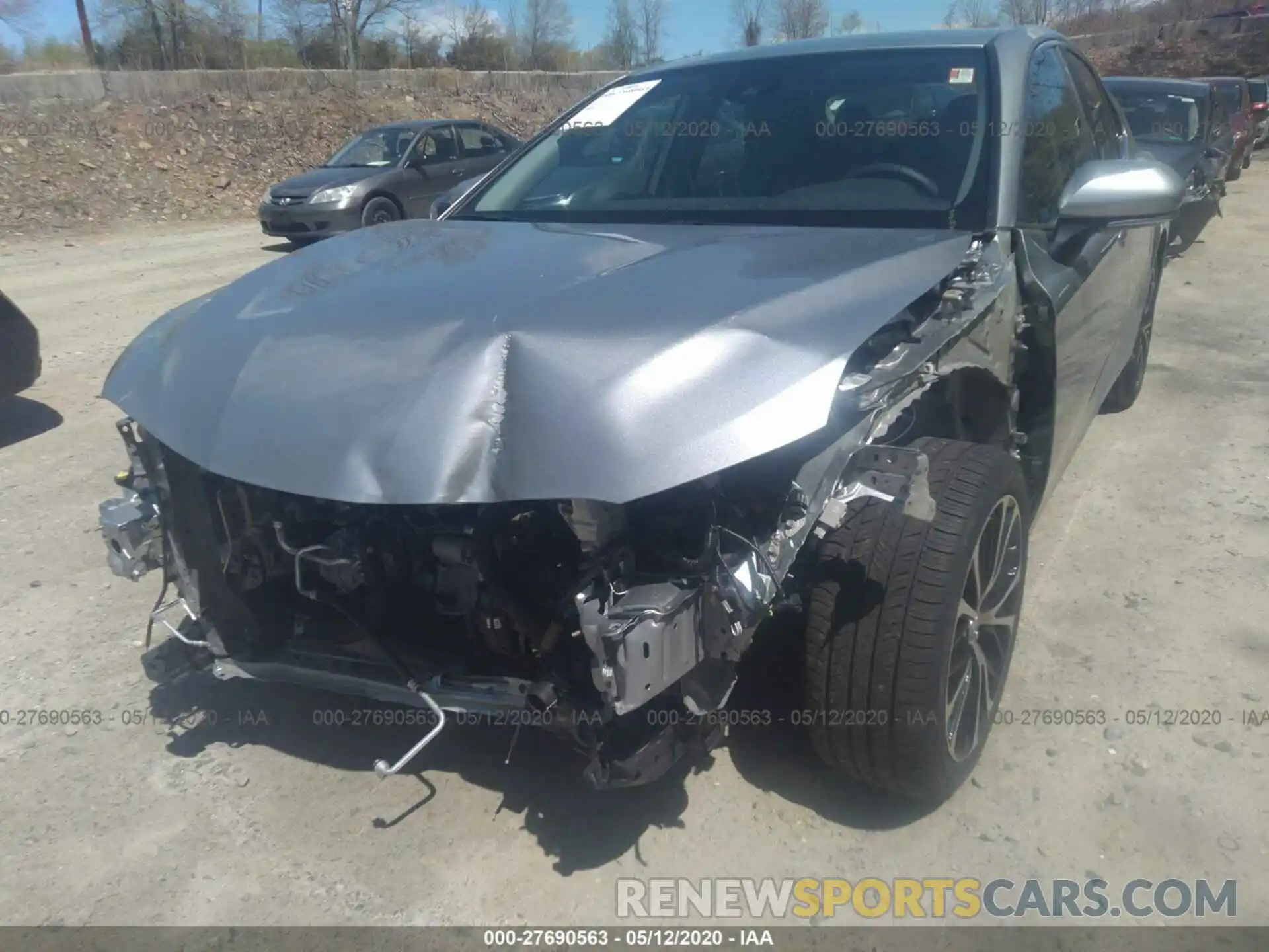 6 Photograph of a damaged car 4T1M11AK6LU878870 TOYOTA CAMRY 2020