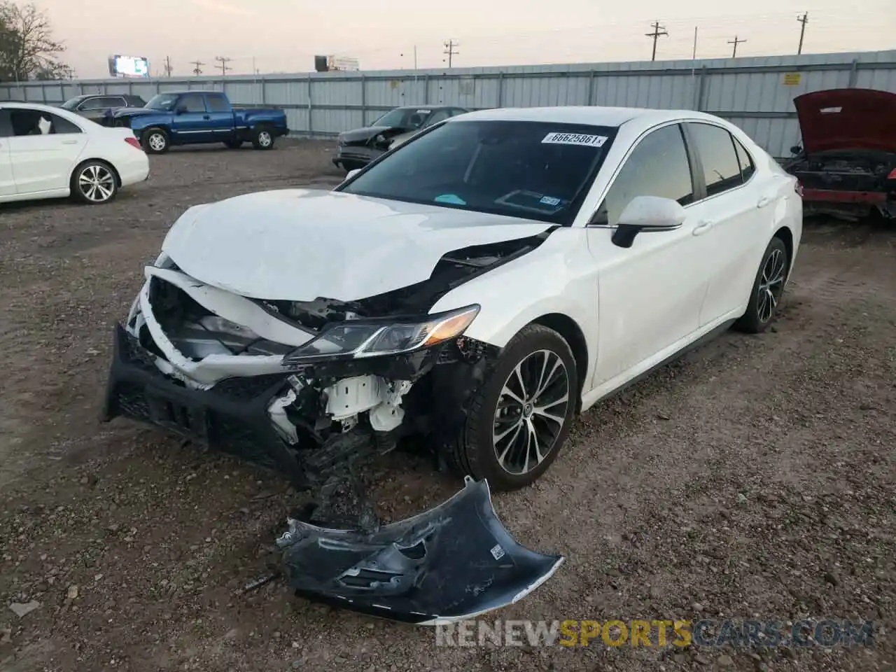 2 Photograph of a damaged car 4T1M11AK6LU906943 TOYOTA CAMRY 2020