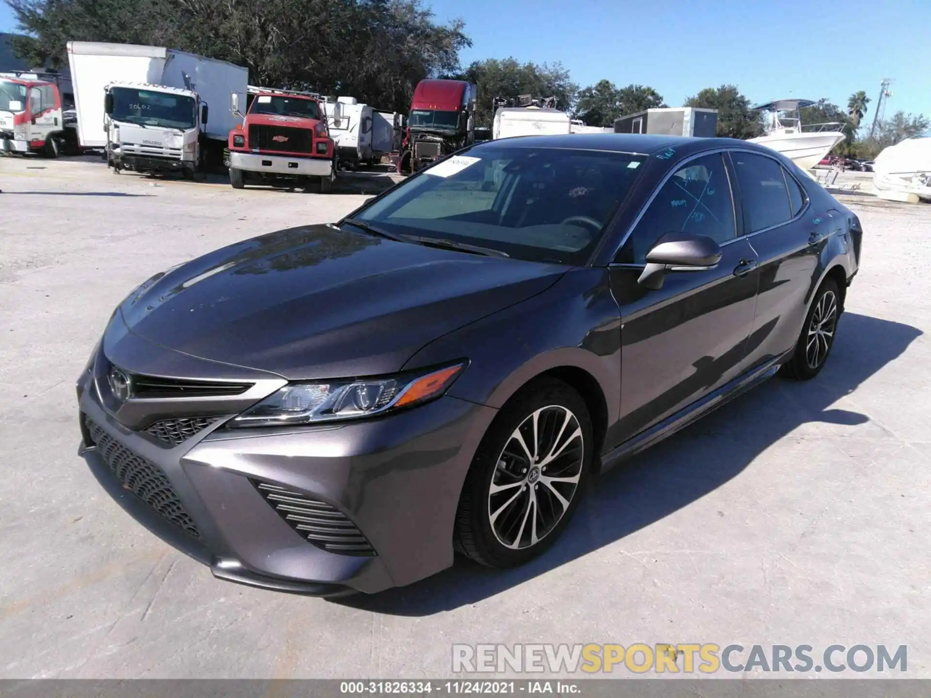 2 Photograph of a damaged car 4T1M11AK6LU940543 TOYOTA CAMRY 2020