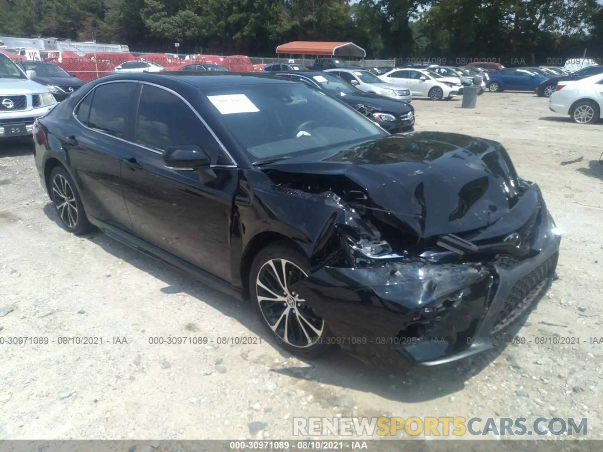 1 Photograph of a damaged car 4T1M11AK6LU950649 TOYOTA CAMRY 2020