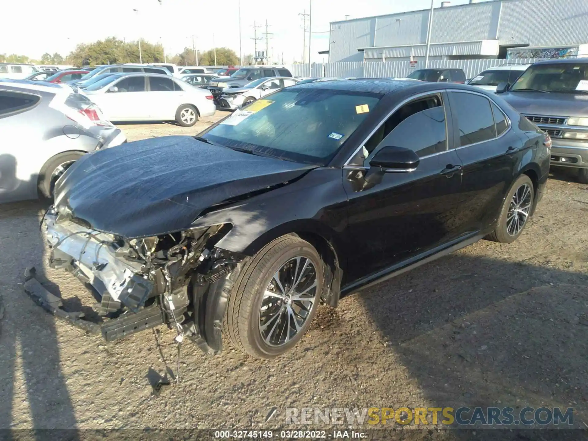 2 Photograph of a damaged car 4T1M11AK7LU326102 TOYOTA CAMRY 2020