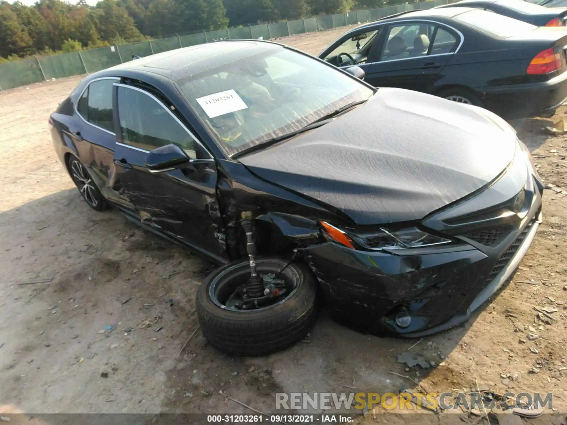 1 Photograph of a damaged car 4T1M11AK7LU506826 TOYOTA CAMRY 2020