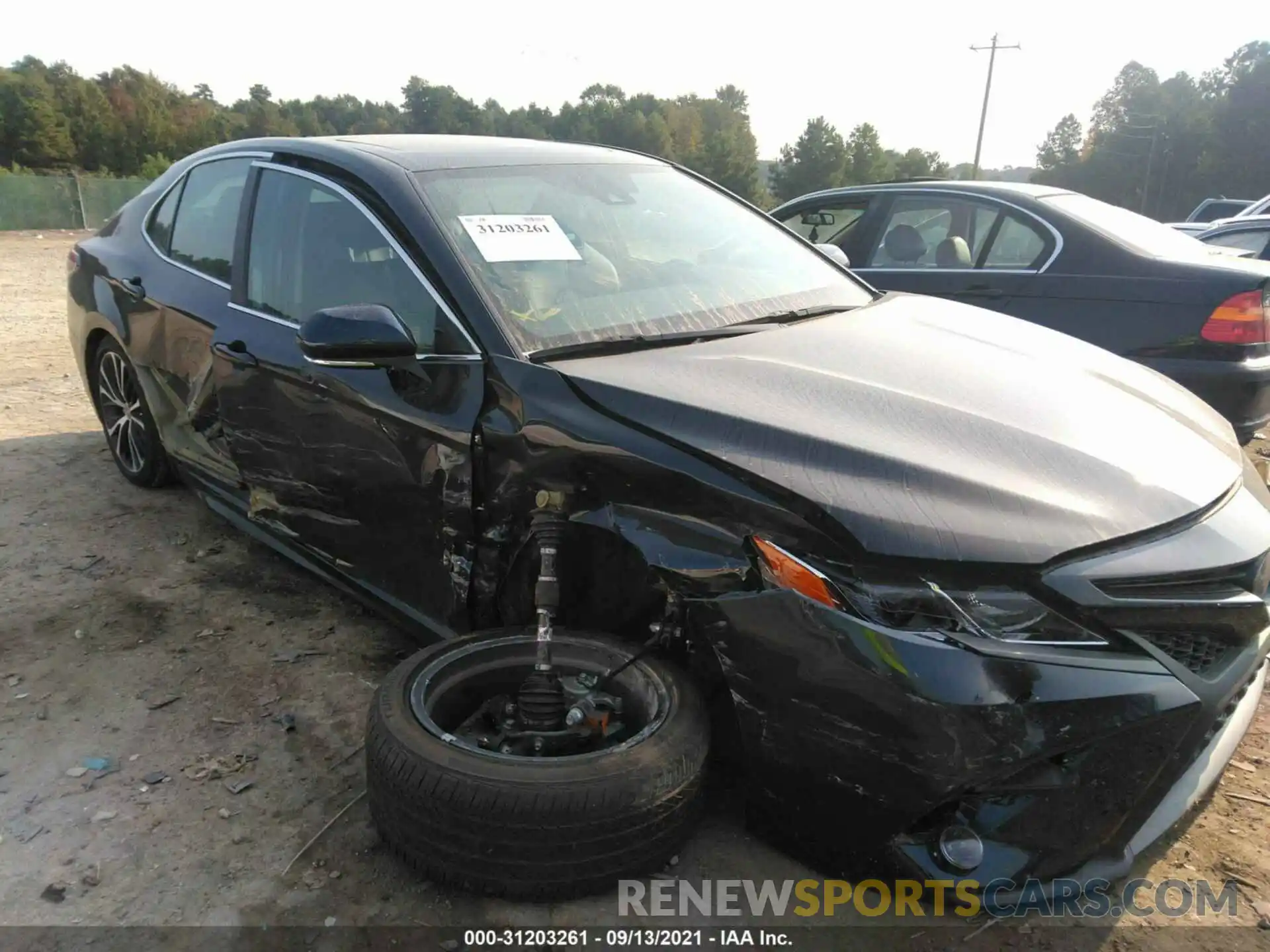 6 Photograph of a damaged car 4T1M11AK7LU506826 TOYOTA CAMRY 2020