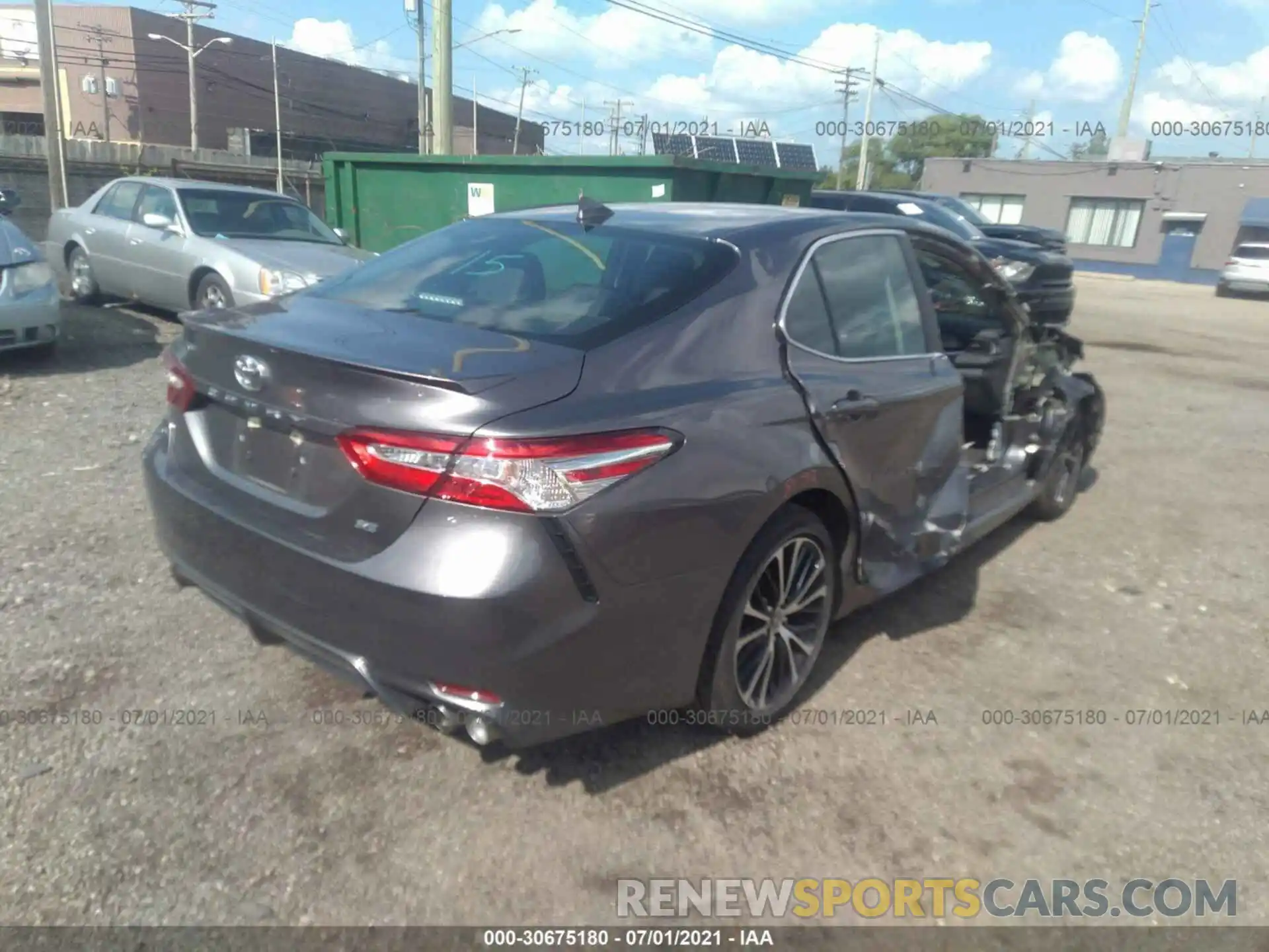 4 Photograph of a damaged car 4T1M11AK7LU508866 TOYOTA CAMRY 2020