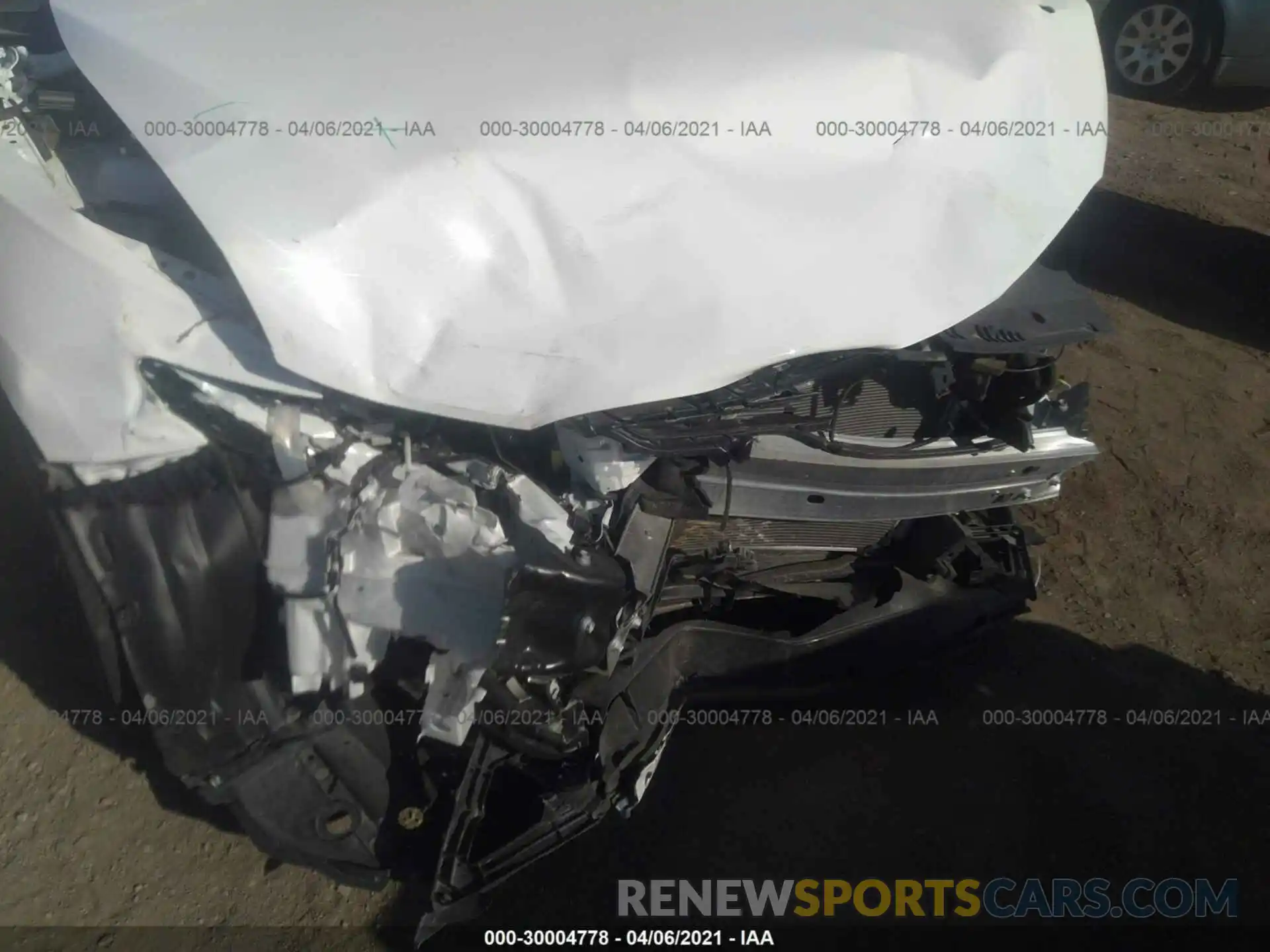 5 Photograph of a damaged car 4T1M11AK7LU911164 TOYOTA CAMRY 2020
