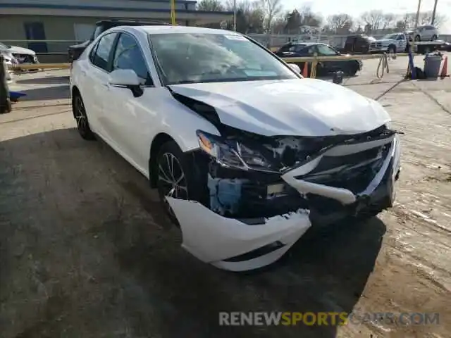 1 Photograph of a damaged car 4T1M11AK7LU914680 TOYOTA CAMRY 2020