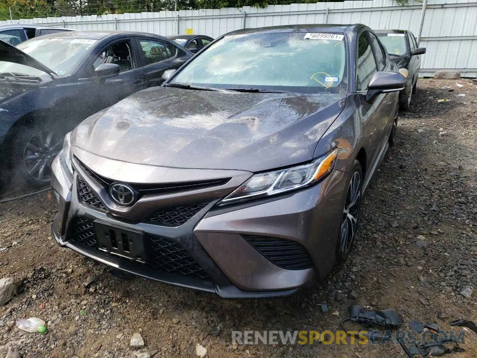 2 Photograph of a damaged car 4T1M11AK7LU943760 TOYOTA CAMRY 2020