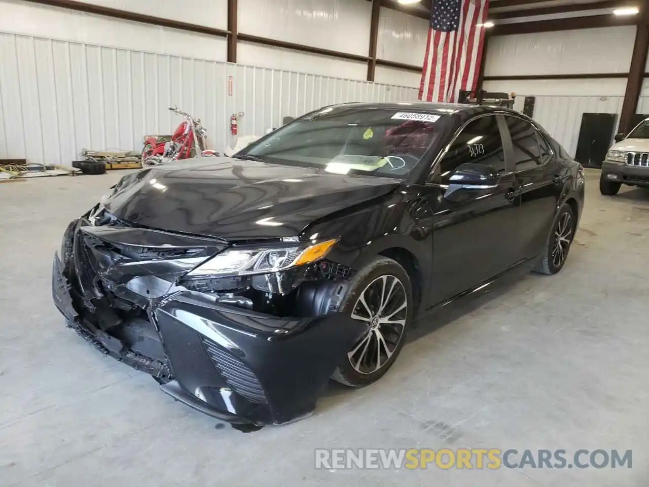 2 Photograph of a damaged car 4T1M11AK8LU505653 TOYOTA CAMRY 2020