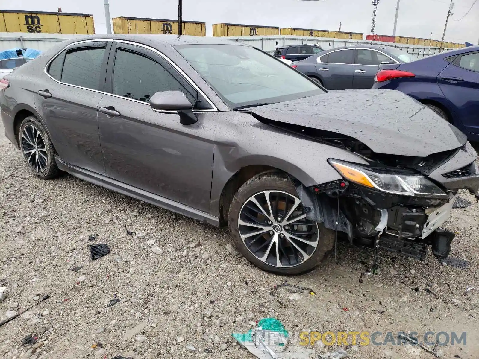 1 Photograph of a damaged car 4T1M11AK8LU876179 TOYOTA CAMRY 2020