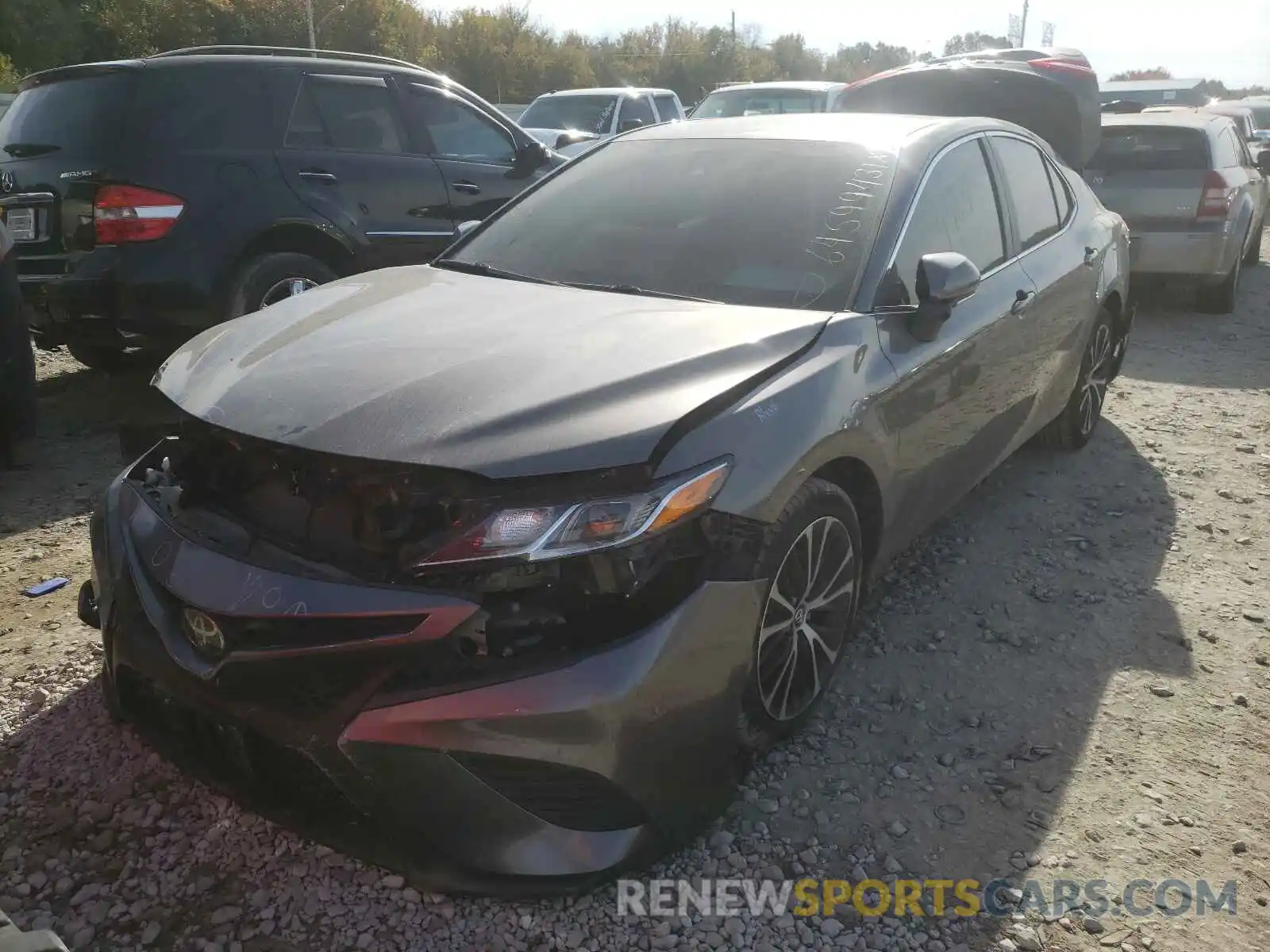 2 Photograph of a damaged car 4T1M11AK9LU858404 TOYOTA CAMRY 2020