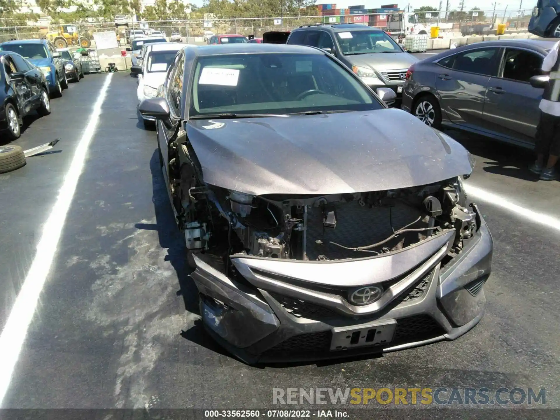 6 Photograph of a damaged car 4T1M11AK9LU874683 TOYOTA CAMRY 2020