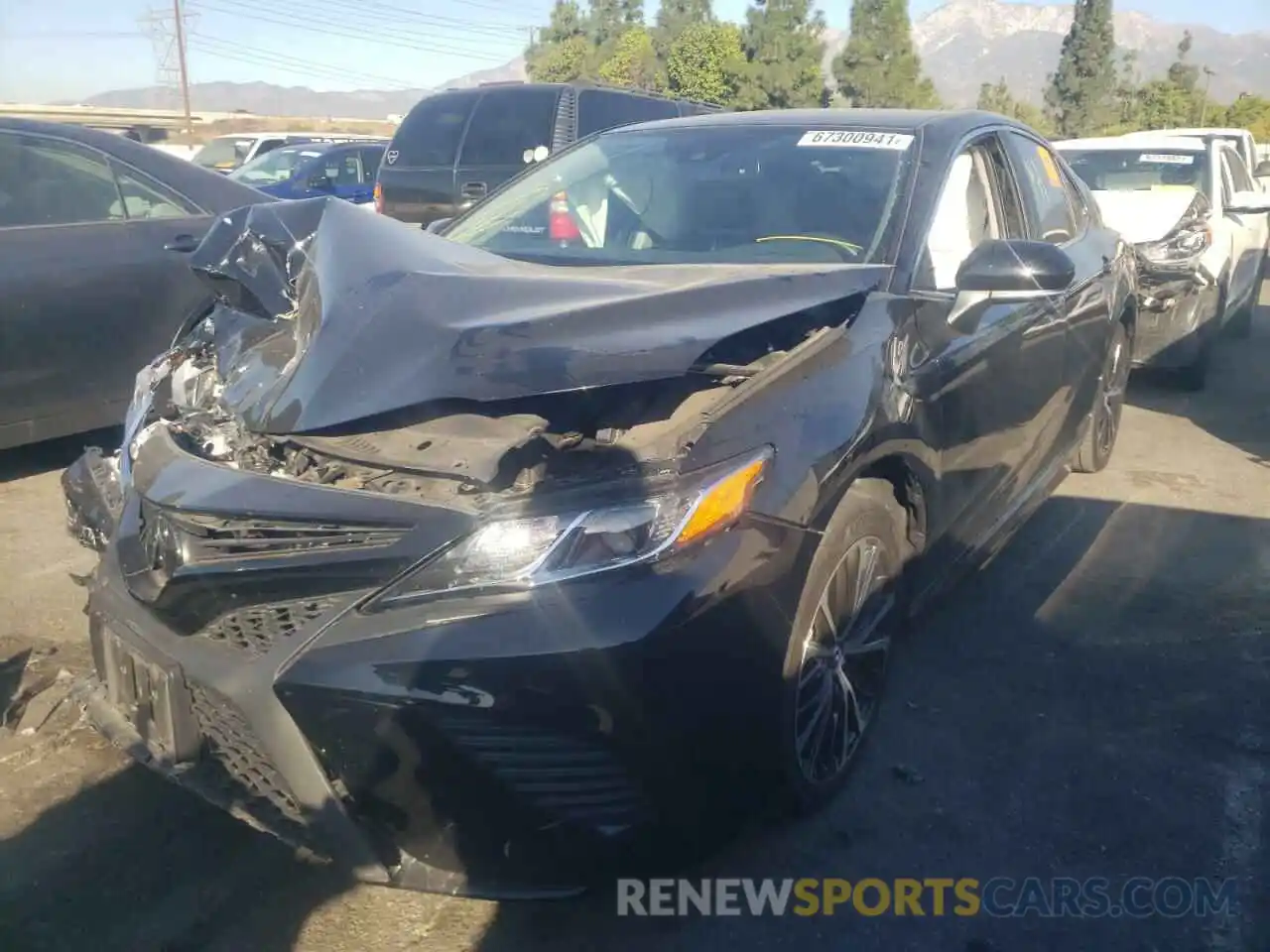 2 Photograph of a damaged car 4T1M11AK9LU910257 TOYOTA CAMRY 2020