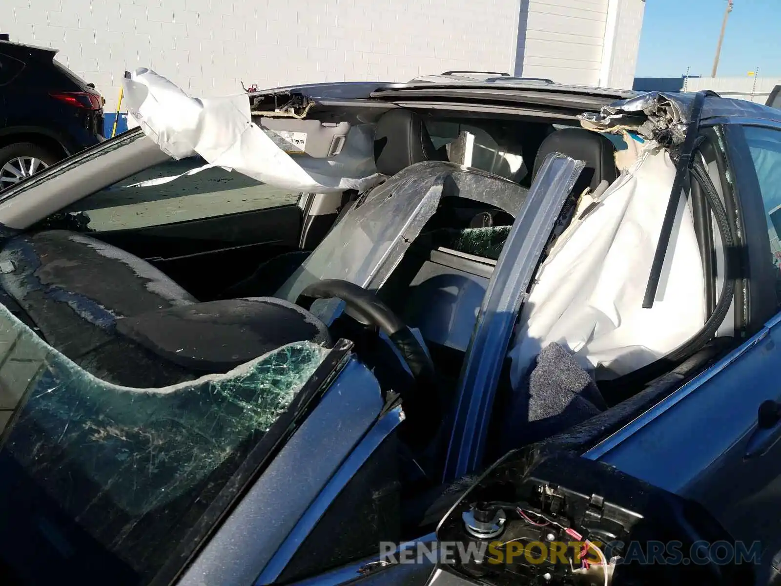 9 Фотография поврежденного автомобиля 4T1M11AK9LU919802 TOYOTA CAMRY 2020