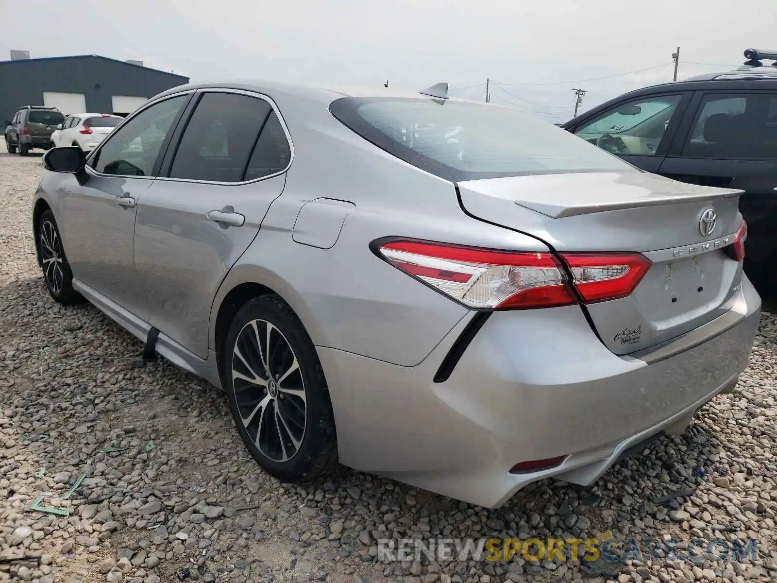 3 Photograph of a damaged car 4T1M11AK9LU937121 TOYOTA CAMRY 2020