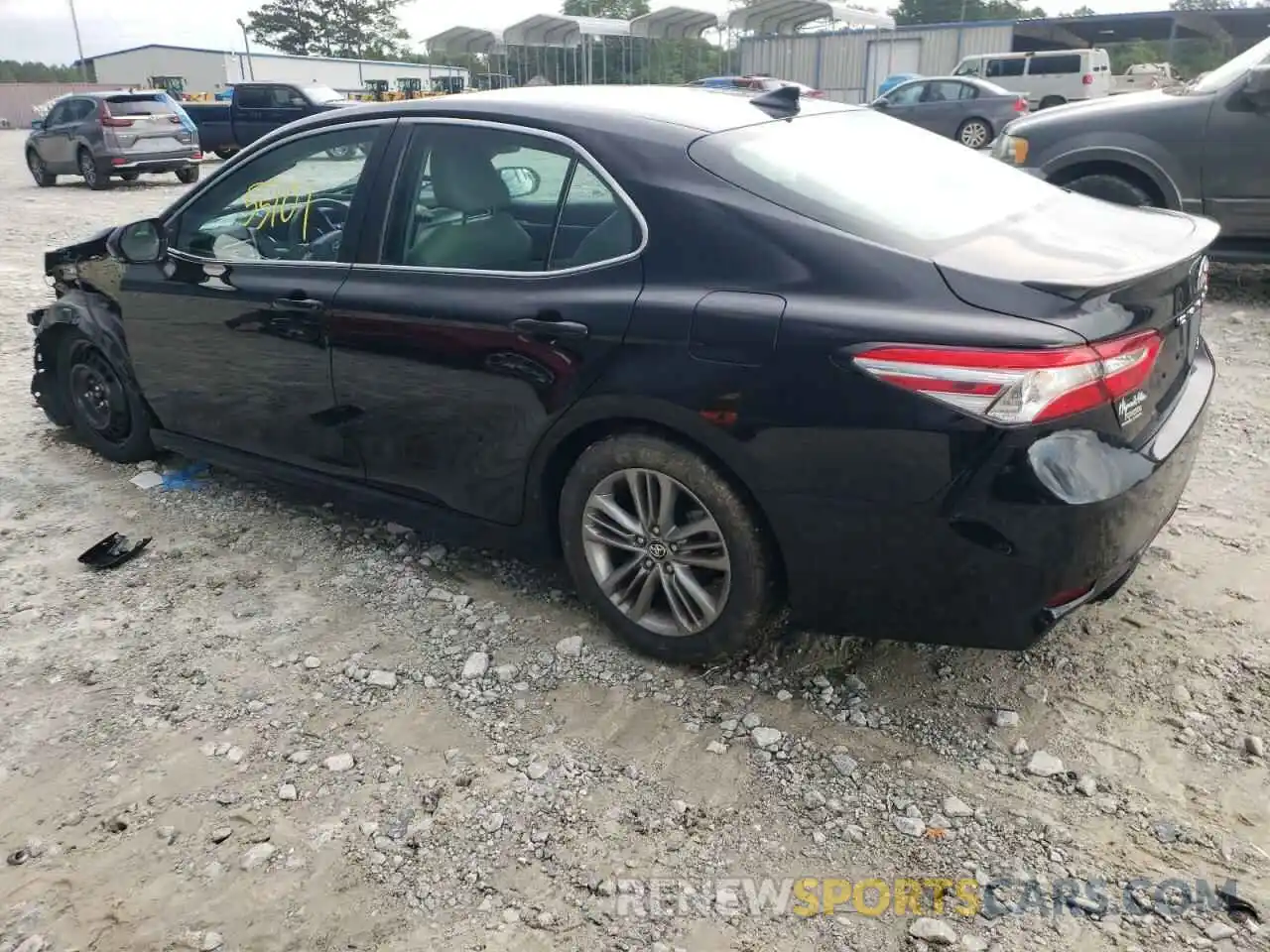 3 Photograph of a damaged car 4T1M11AK9LU960592 TOYOTA CAMRY 2020