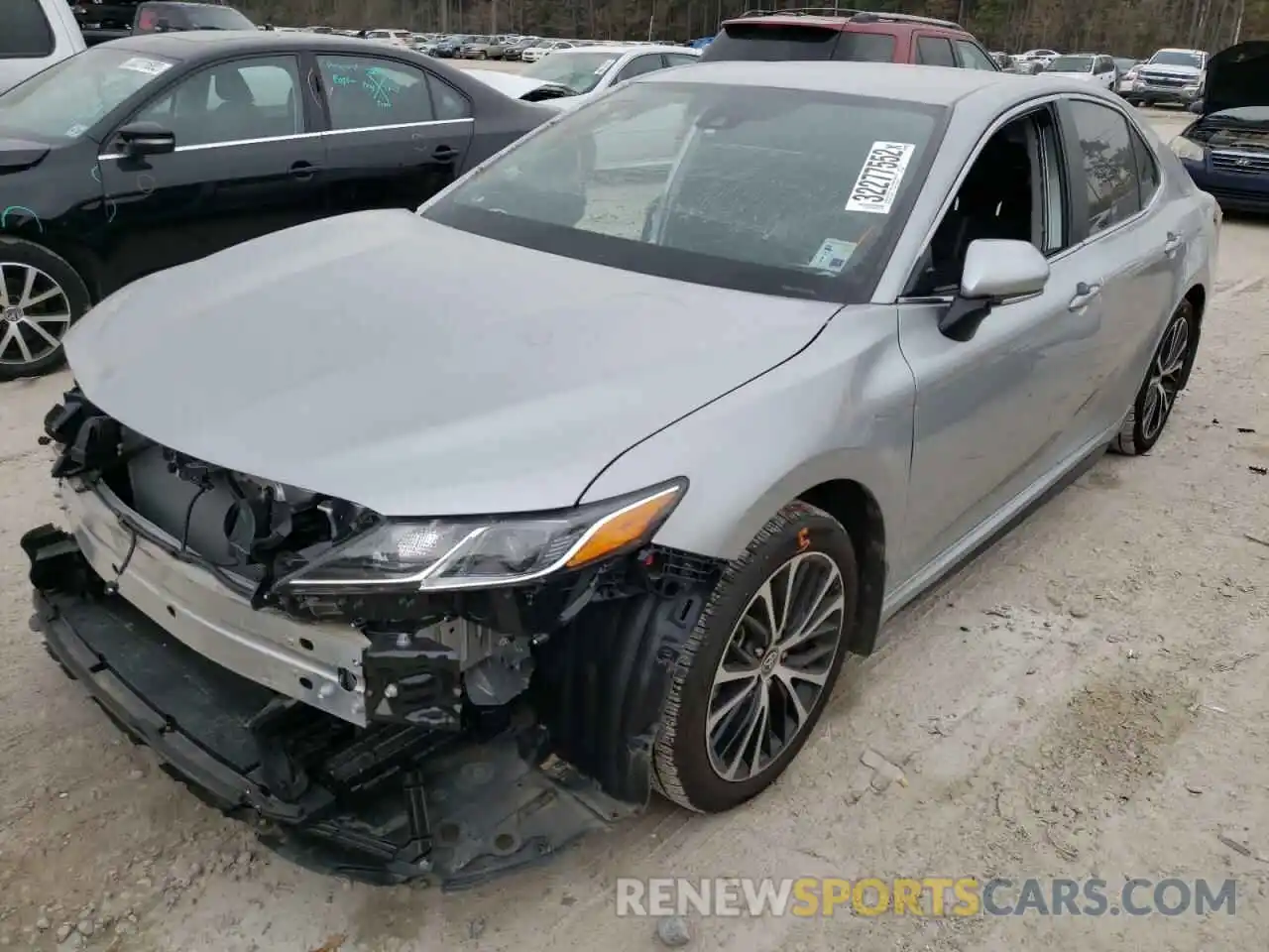 2 Photograph of a damaged car 4T1M11AK9LU975092 TOYOTA CAMRY 2020