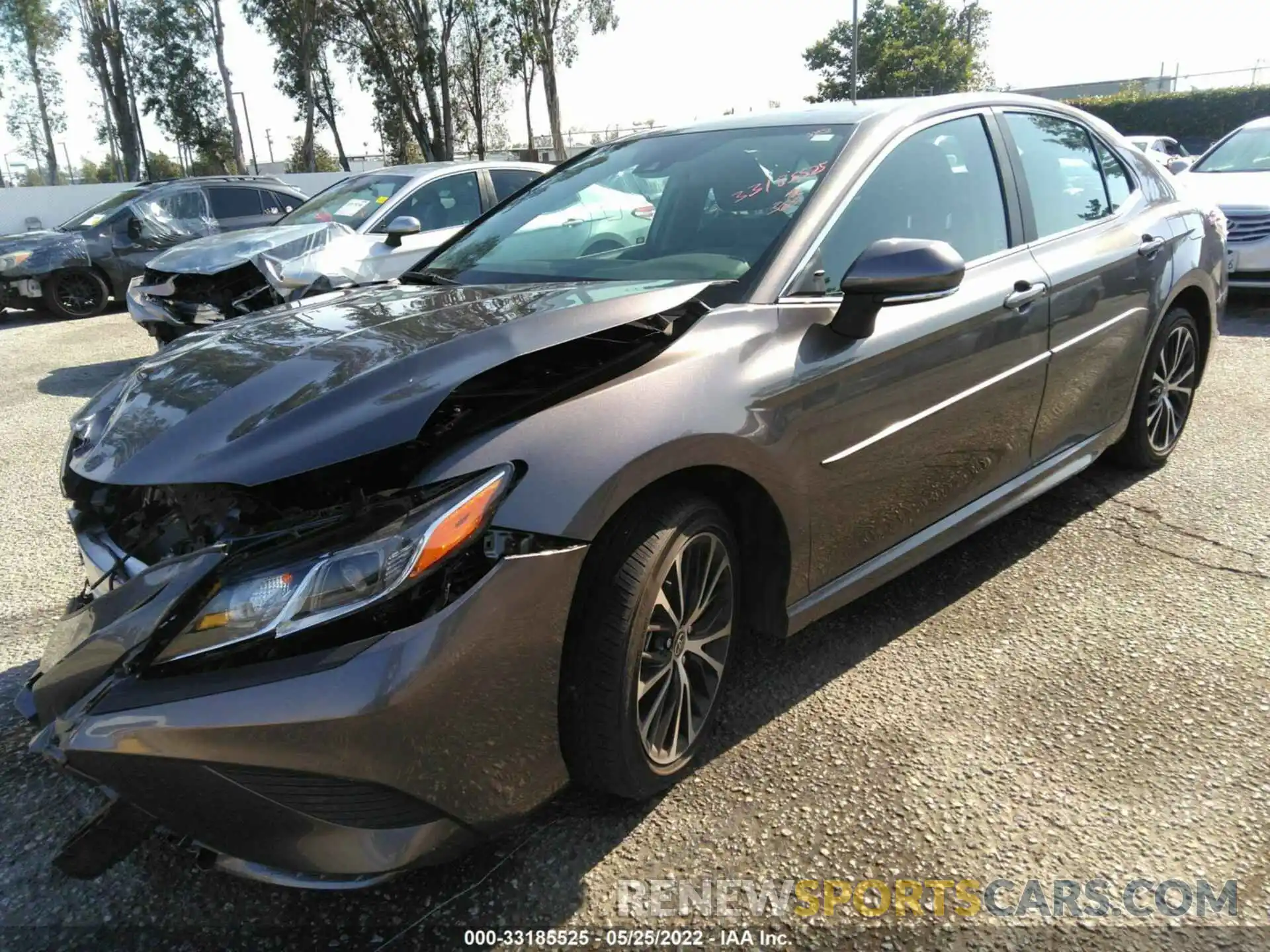 2 Photograph of a damaged car 4T1M11AK9LU987940 TOYOTA CAMRY 2020