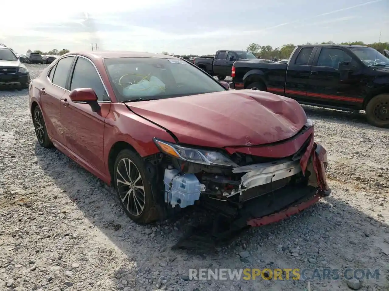 1 Photograph of a damaged car 4T1M11AKXLU366495 TOYOTA CAMRY 2020