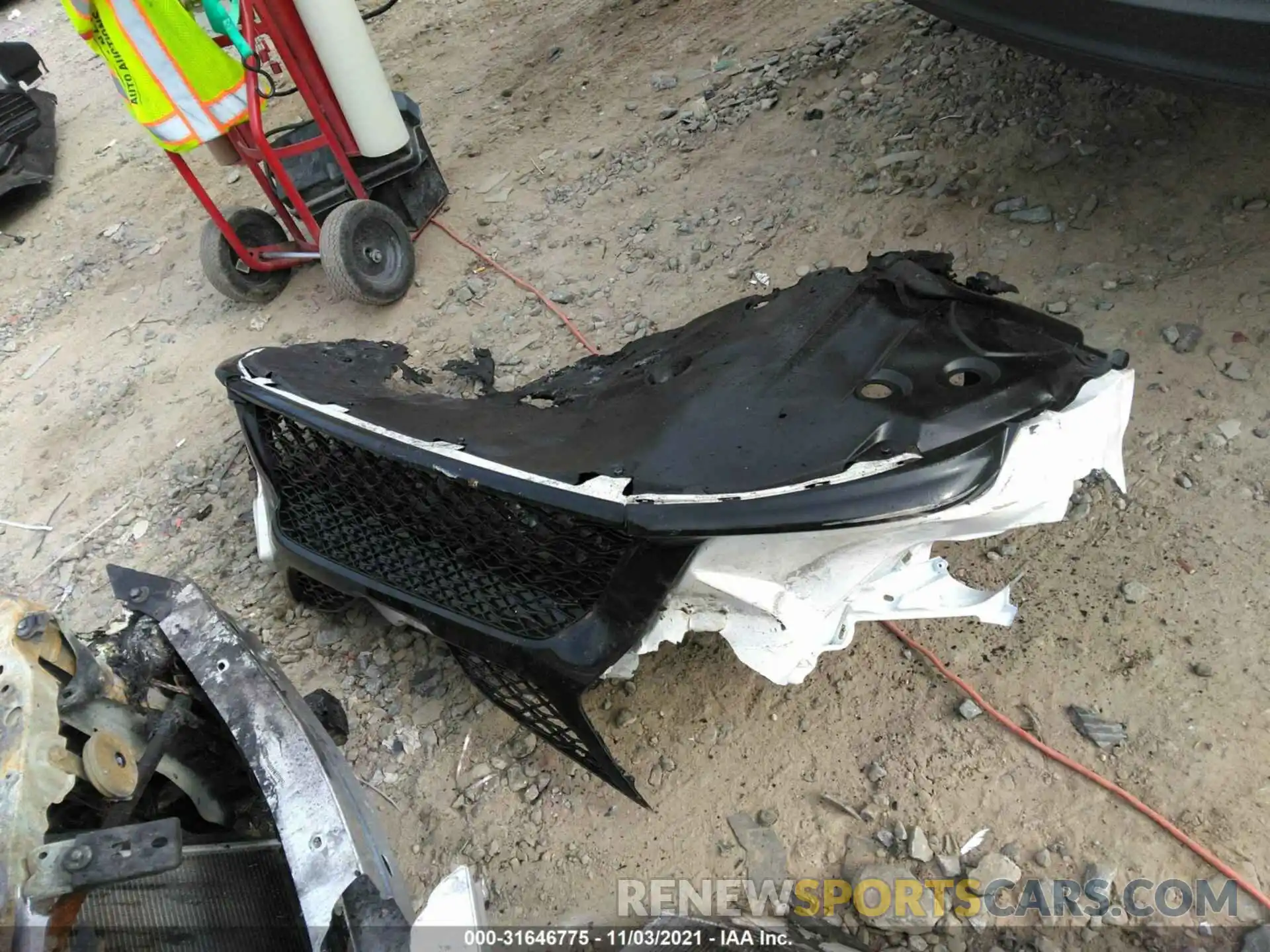 12 Photograph of a damaged car 4T1M11AKXLU394829 TOYOTA CAMRY 2020