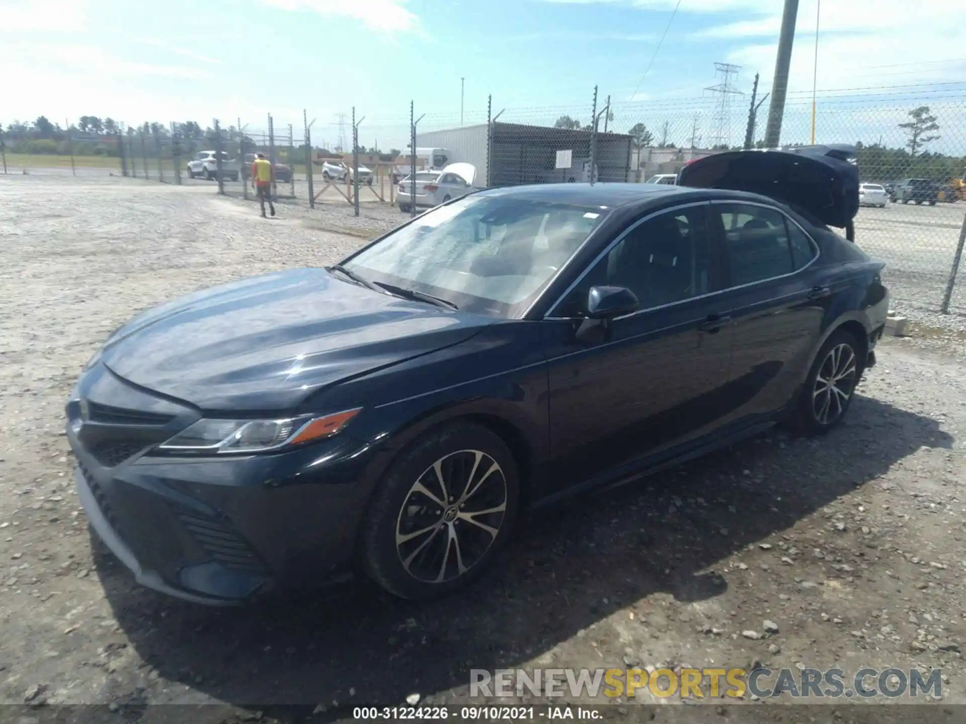 2 Photograph of a damaged car 4T1M11AKXLU398458 TOYOTA CAMRY 2020