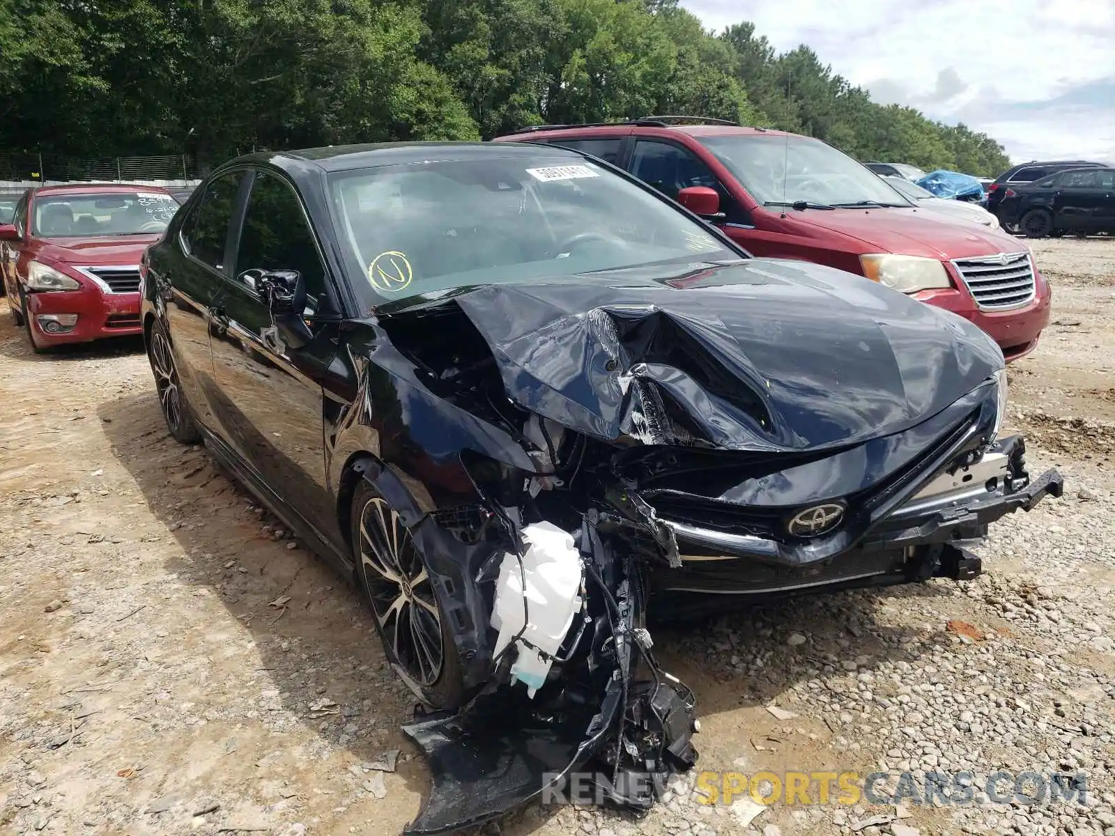 1 Photograph of a damaged car 4T1M11AKXLU401052 TOYOTA CAMRY 2020