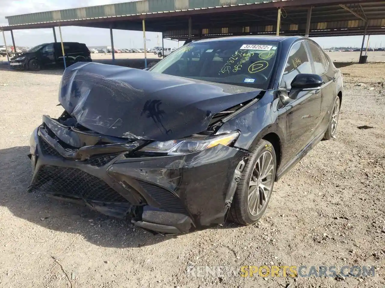 2 Photograph of a damaged car 4T1M11AKXLU959015 TOYOTA CAMRY 2020