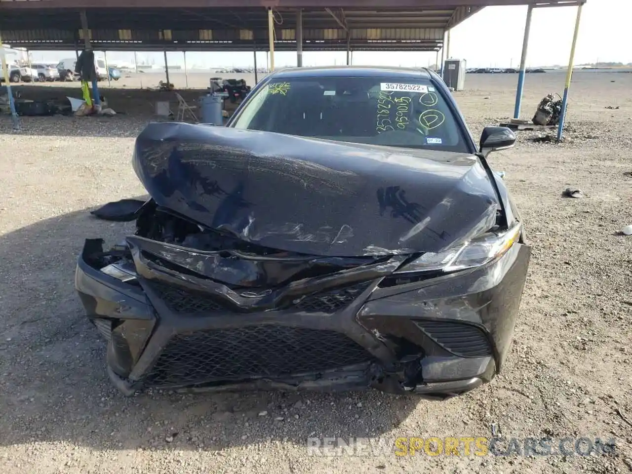 9 Photograph of a damaged car 4T1M11AKXLU959015 TOYOTA CAMRY 2020