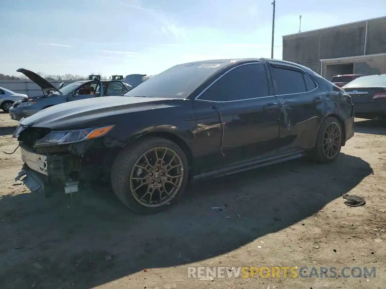 1 Photograph of a damaged car 4T1M11AKXLU998994 TOYOTA CAMRY 2020