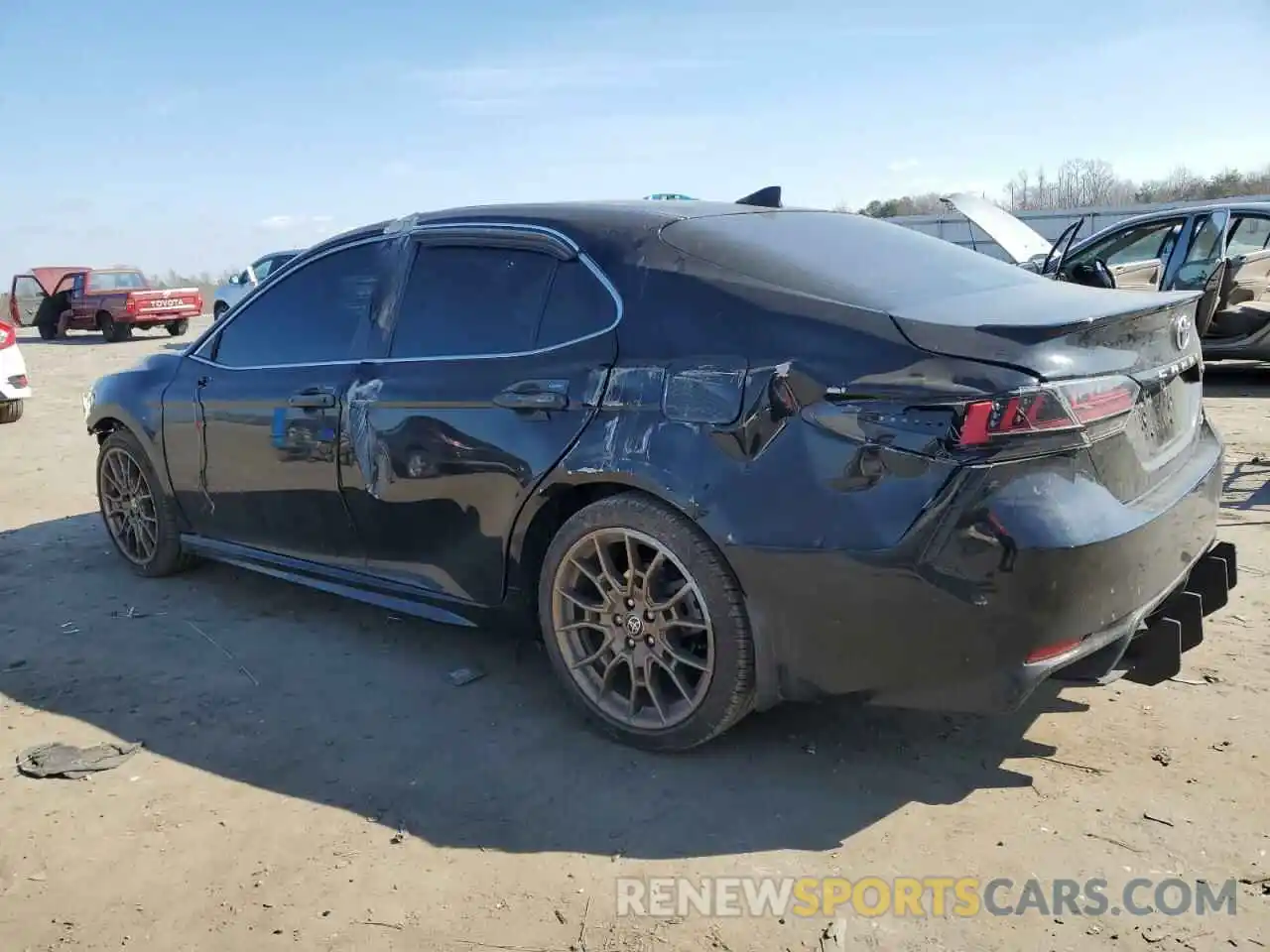 2 Photograph of a damaged car 4T1M11AKXLU998994 TOYOTA CAMRY 2020