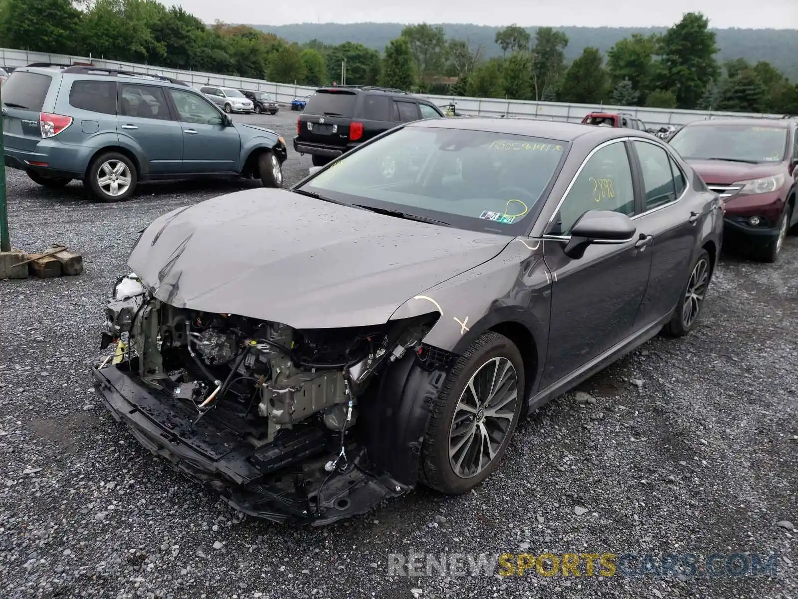 2 Photograph of a damaged car 4T1M11BK0LU018607 TOYOTA CAMRY 2020