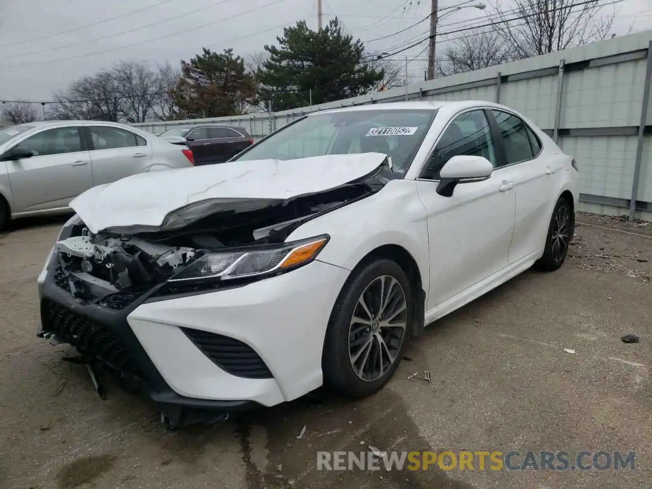 2 Photograph of a damaged car 4T1M11BK1LU015151 TOYOTA CAMRY 2020