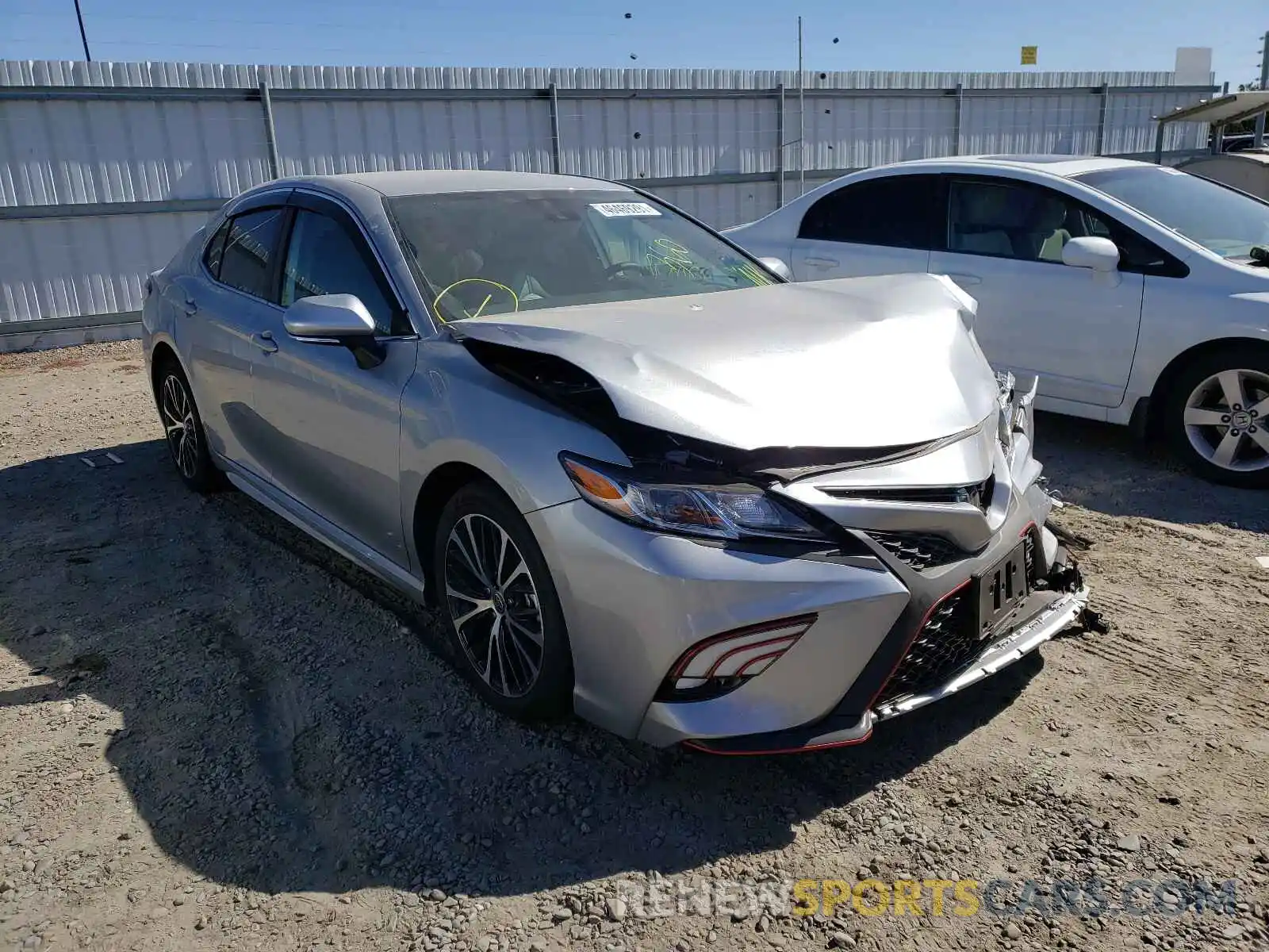 1 Photograph of a damaged car 4T1M11BK1LU017403 TOYOTA CAMRY 2020