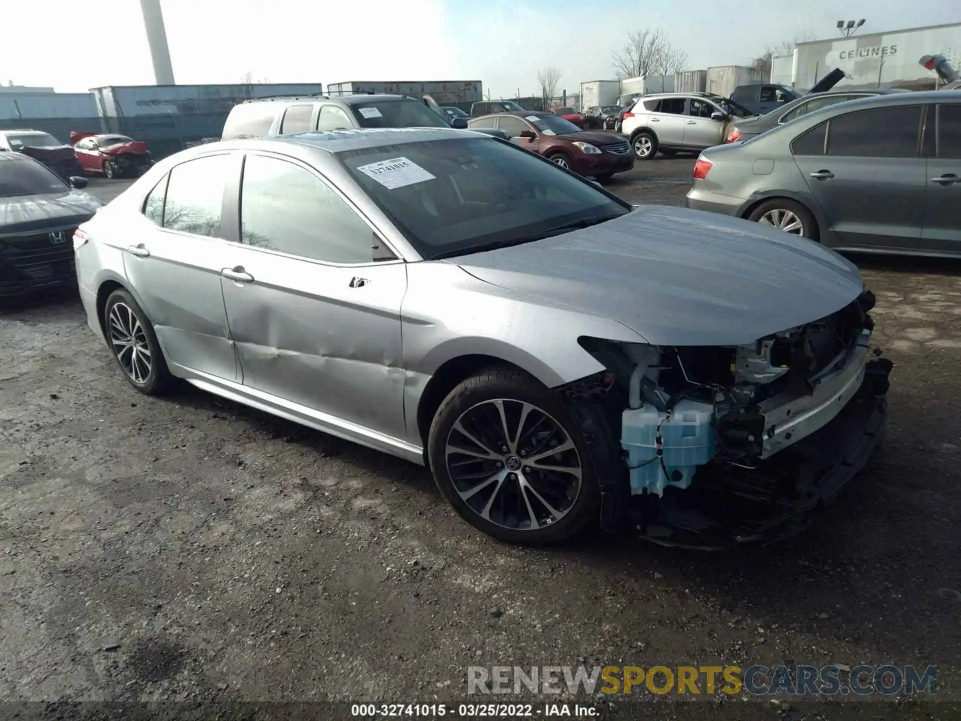 1 Photograph of a damaged car 4T1M11BK2LU010315 TOYOTA CAMRY 2020