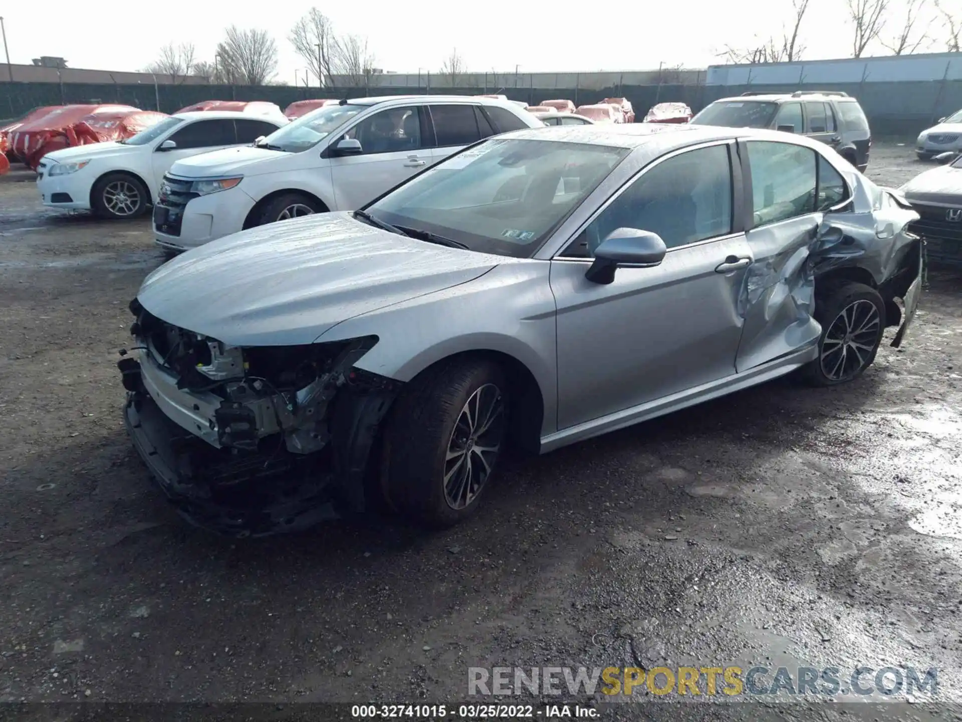 2 Photograph of a damaged car 4T1M11BK2LU010315 TOYOTA CAMRY 2020