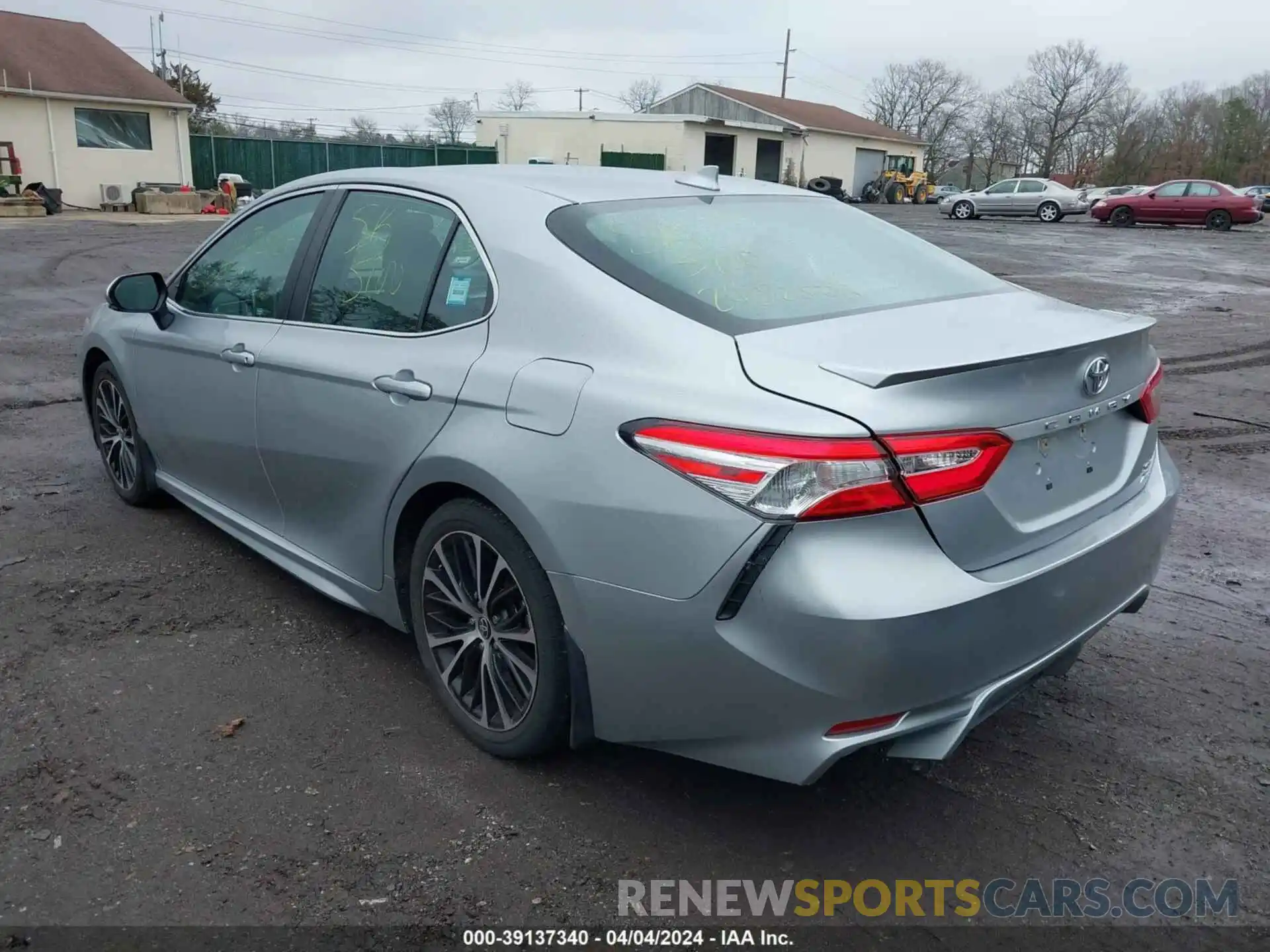 3 Photograph of a damaged car 4T1M11BK3LU005950 TOYOTA CAMRY 2020